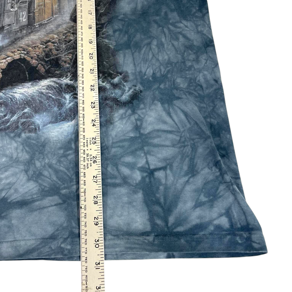 THE MOUNTAIN BLUE TIE DYE SHIRT (XL)