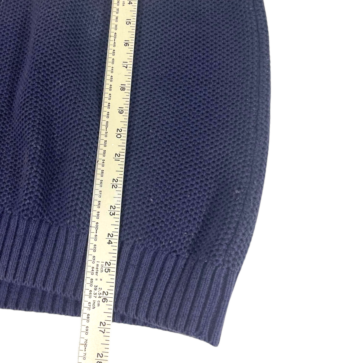 IZOD NAVY BLUE SWEATER (S - M)