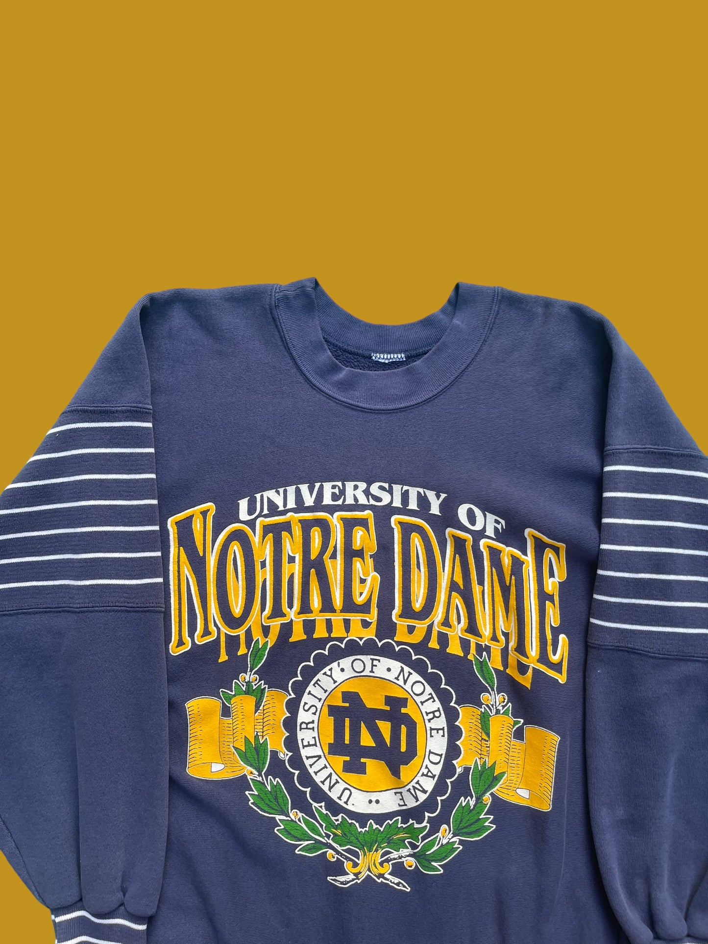 VINTAGE NOTRE DAME CREWNECK (L)