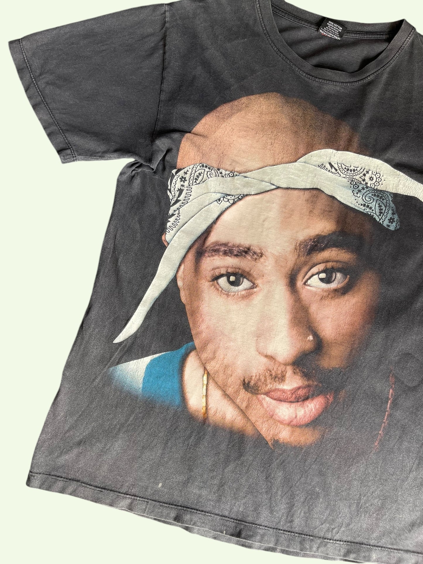VINTAGE 2PAC SHIRT (M)