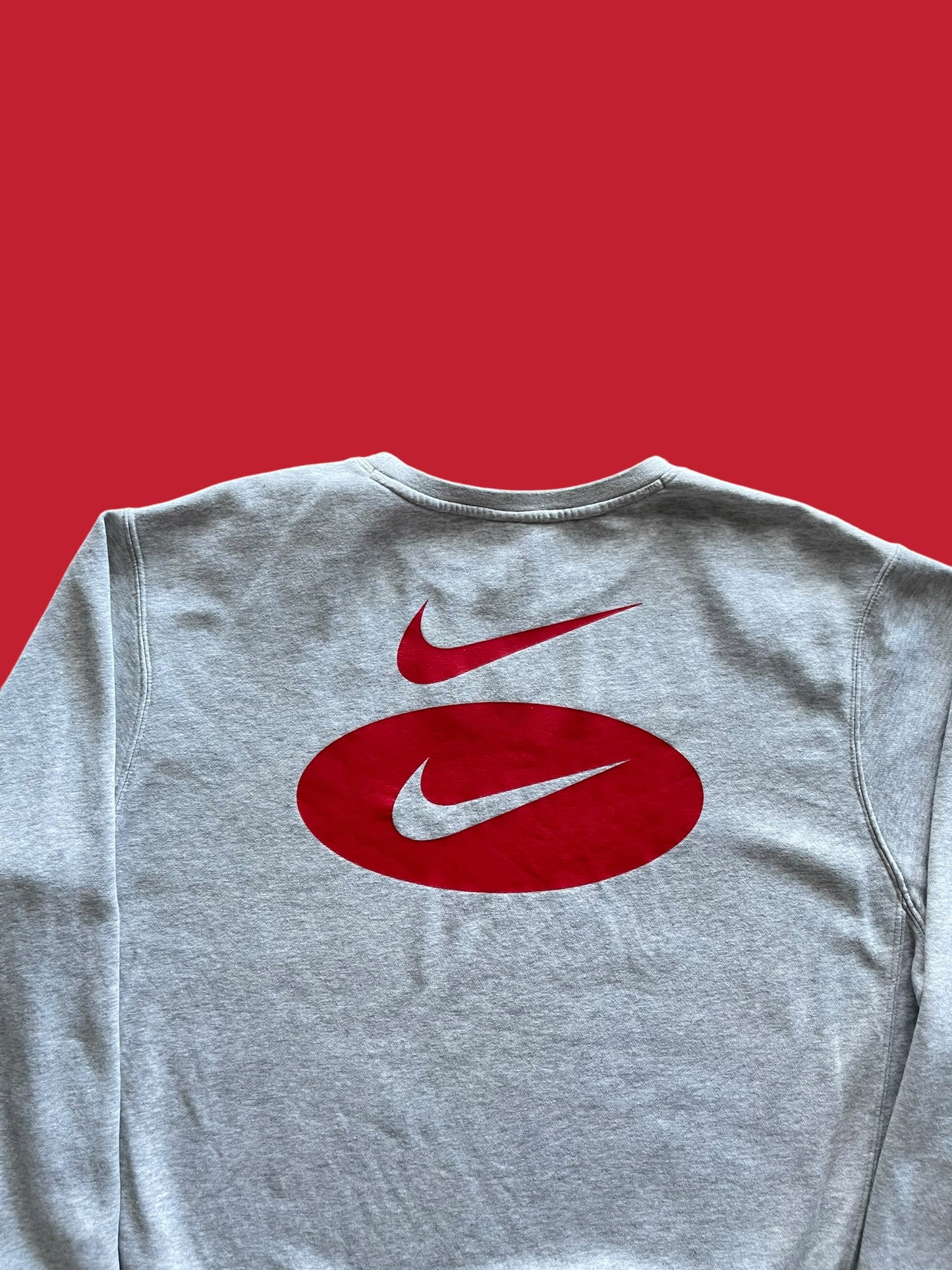 NIKE CREWNECK (M TO LARGE)