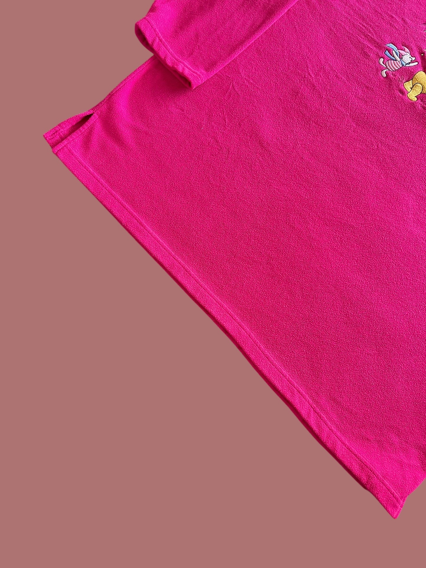 VINTAGE DISNEY EMBROIDERED FLEECE (XXL)