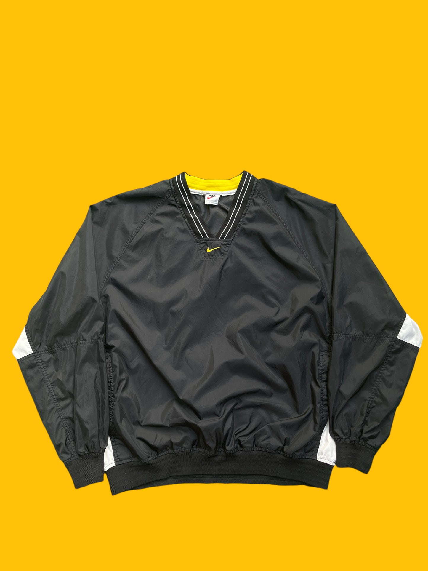 VINTAGE NIKE PULLOVER (L)