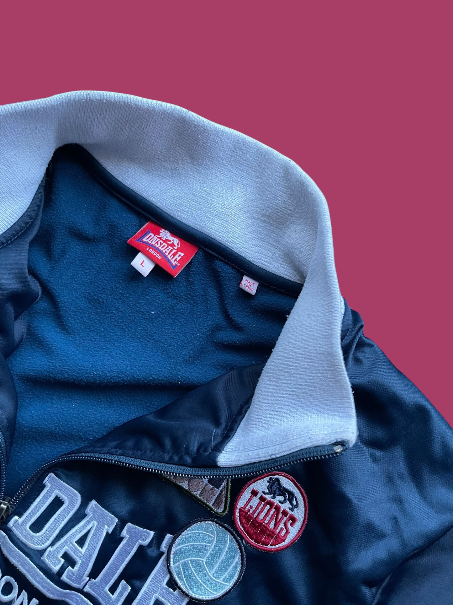 VINTAGE LIONSDALE FULL ZIP (M/L)