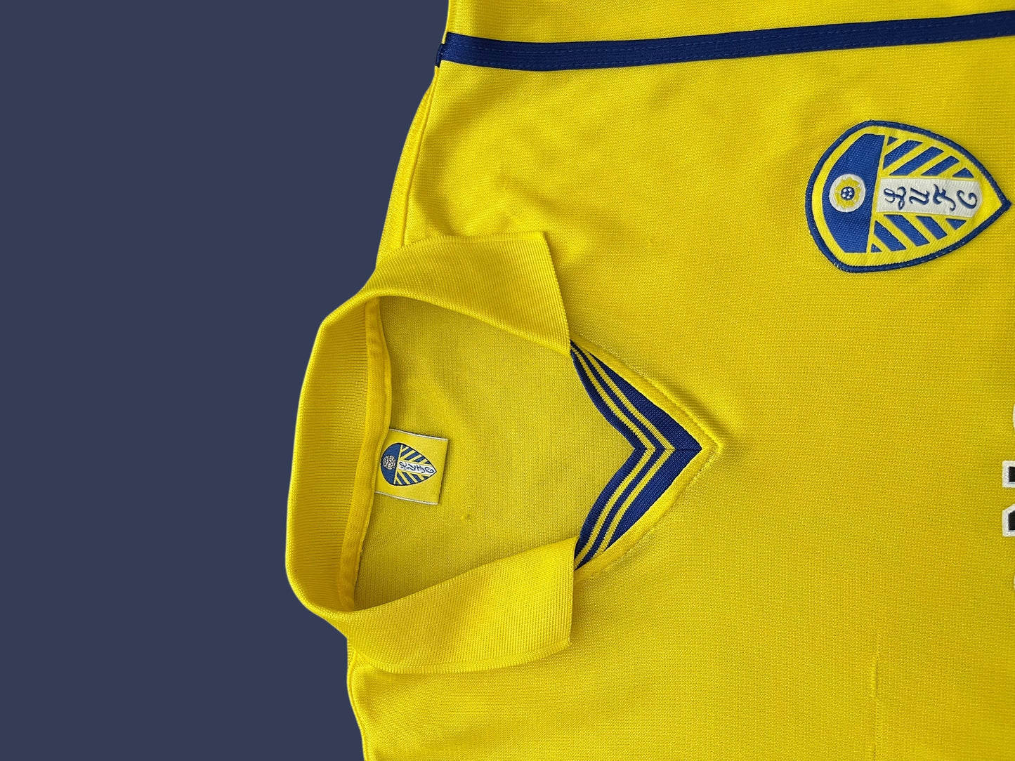 LUFC STRONGBOW KIT (L)