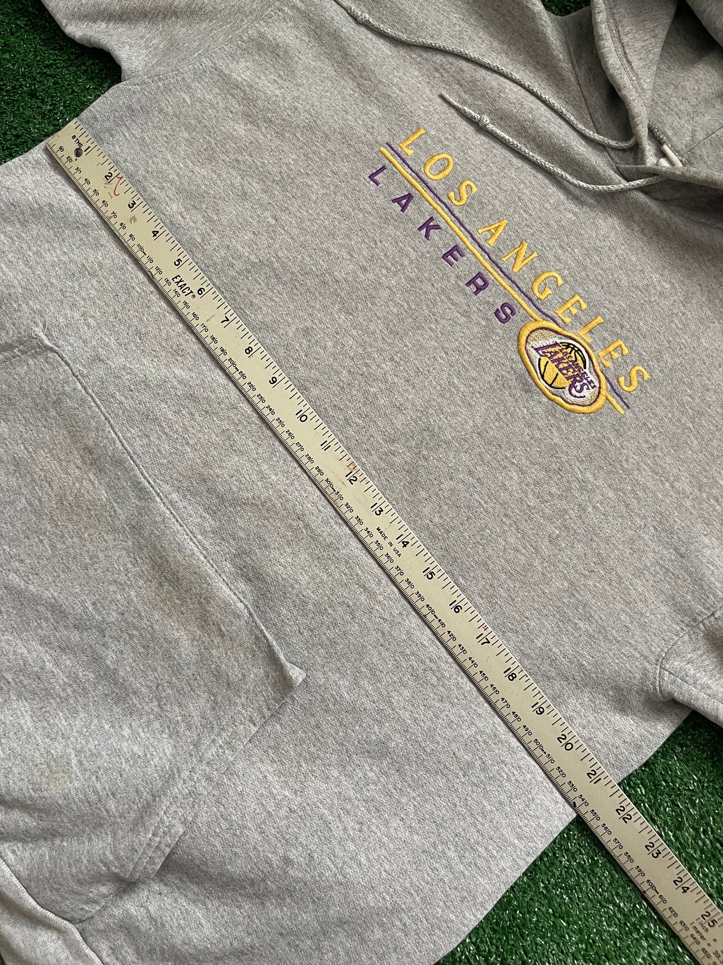 VINTAGE LAKERS HOODIE (M)