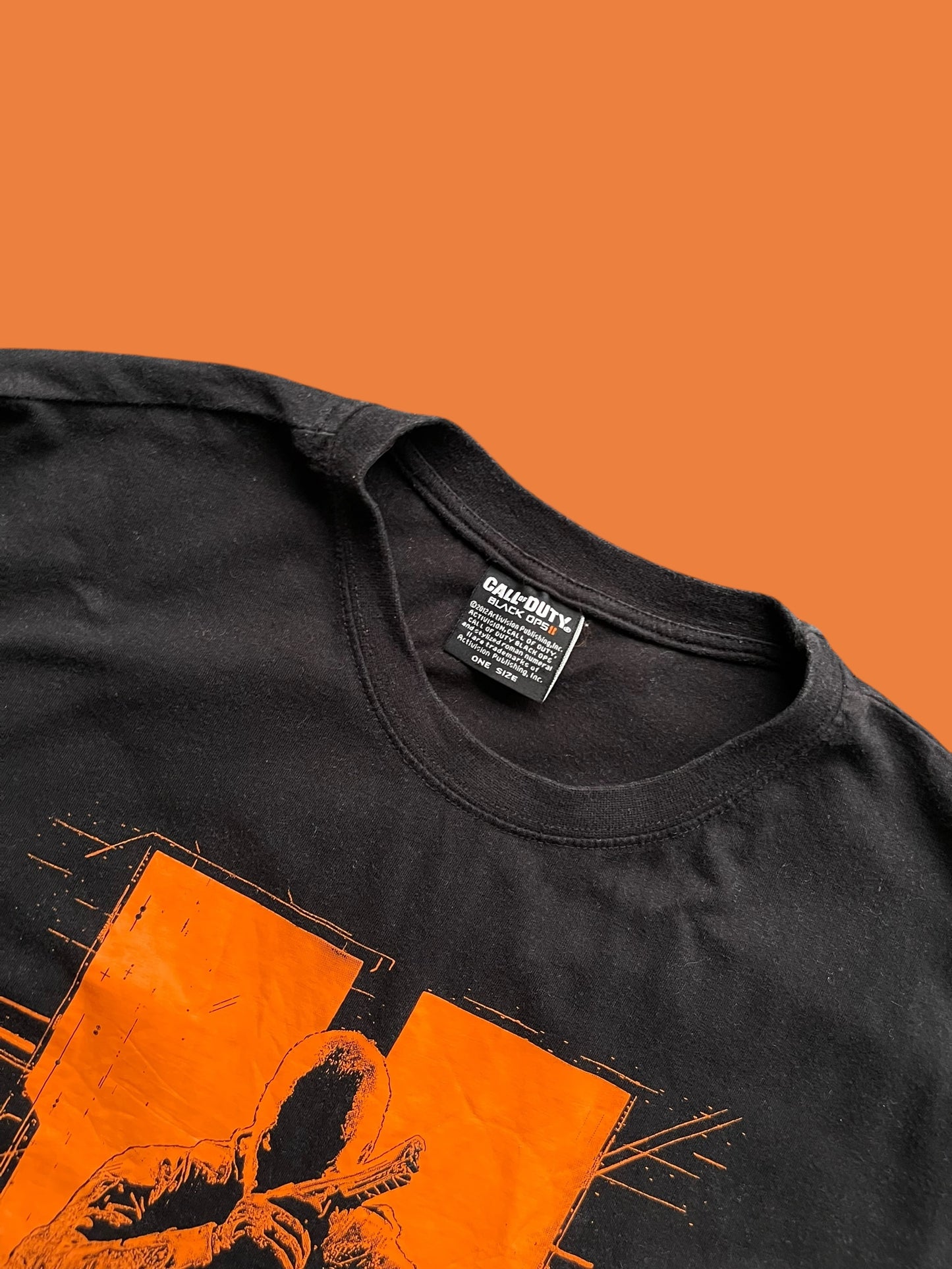 CALL OF DUTY BLACK OPS II SHIRT ( M-L)