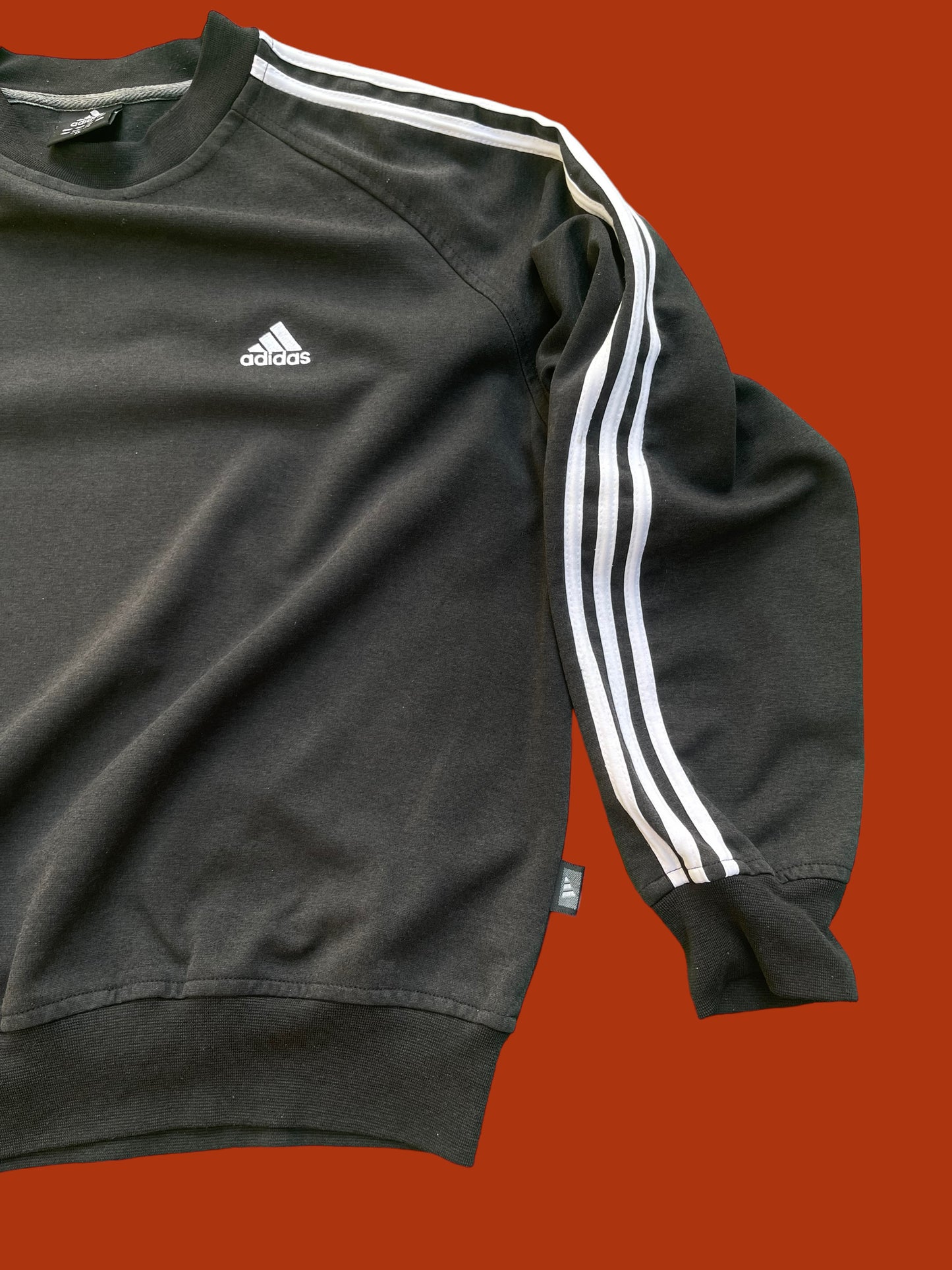 VINTAGE CLASSIC ADIDAS CREWNECK (M)