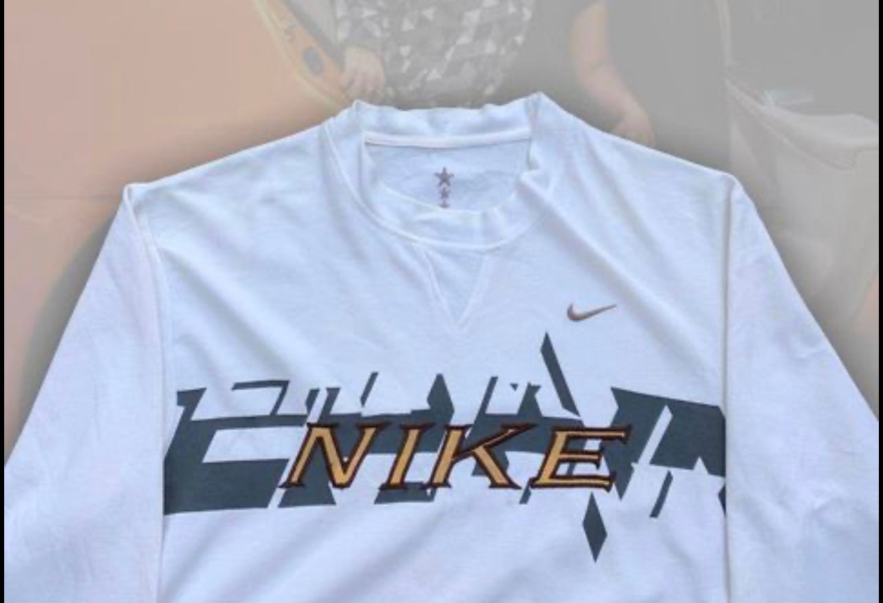 Vintage Nike Crewneck (M/L)