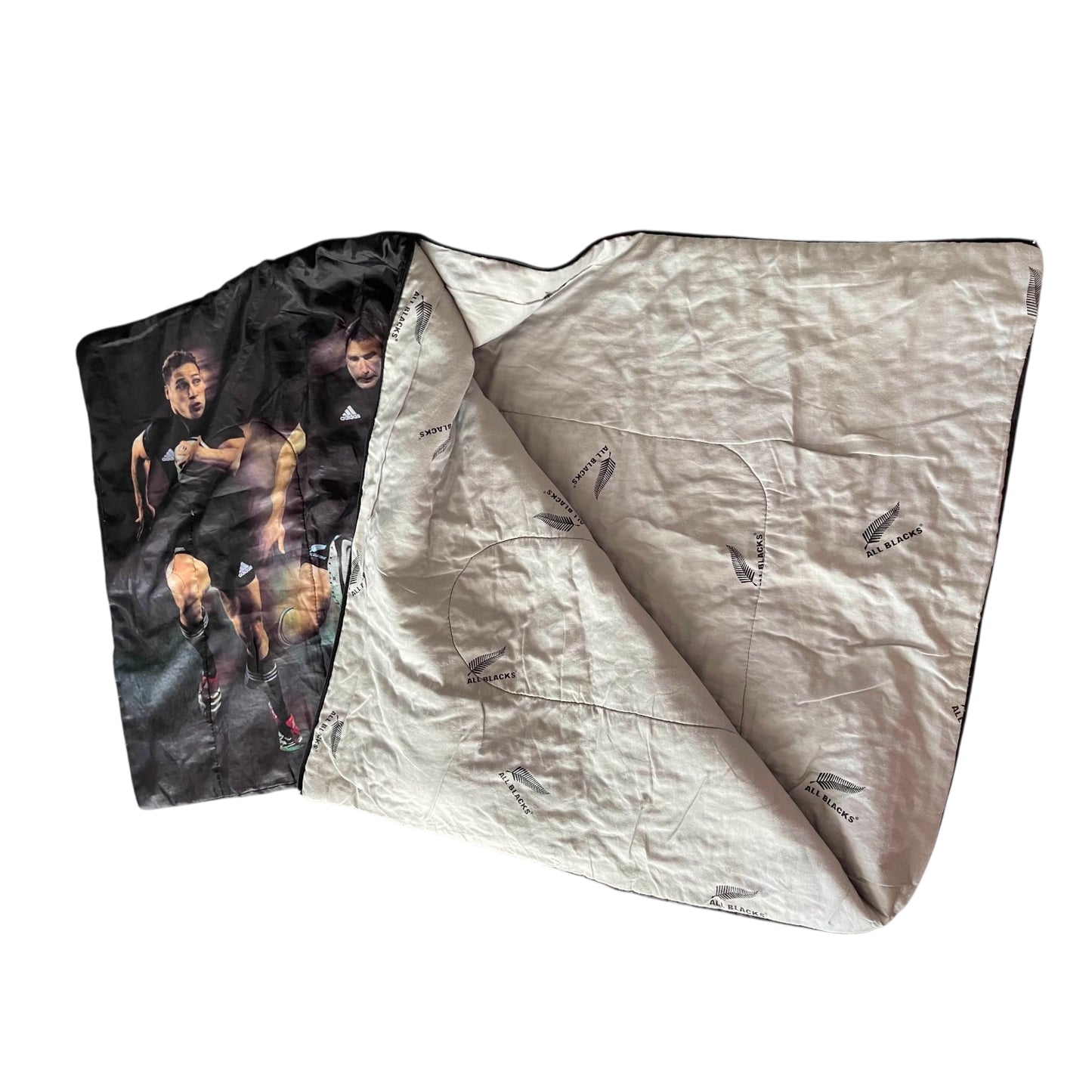 VINTAGE ALL BLACKS RUGBY SLEEPING BLANKET TEAM