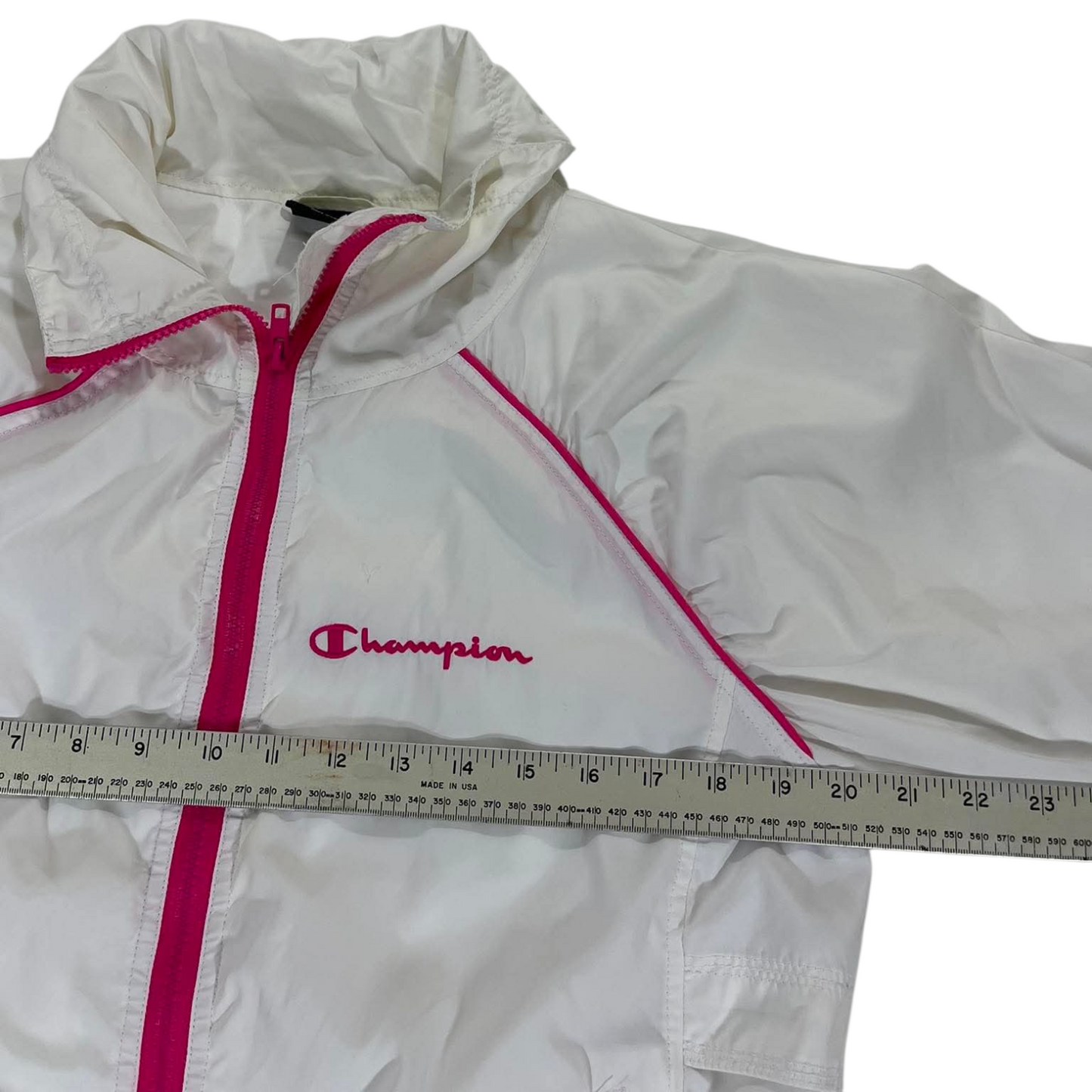 VINTAGE CHAMPION WHITE & PINK WINDBREAKER JACKET (12)