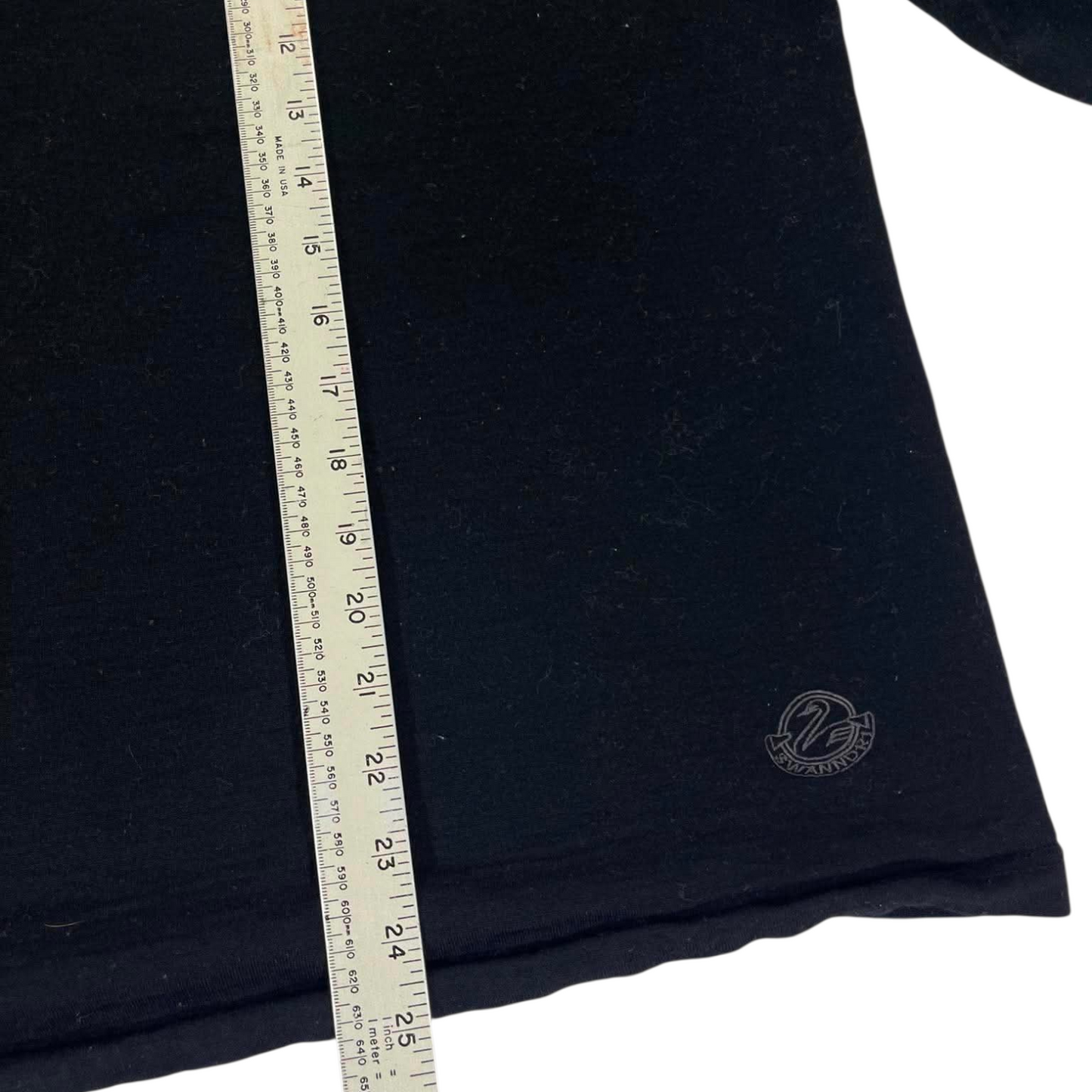 100% MERINO WOOL SWANDRI BLACK QUARTER ZIP SWEATSHIRT (M-L)