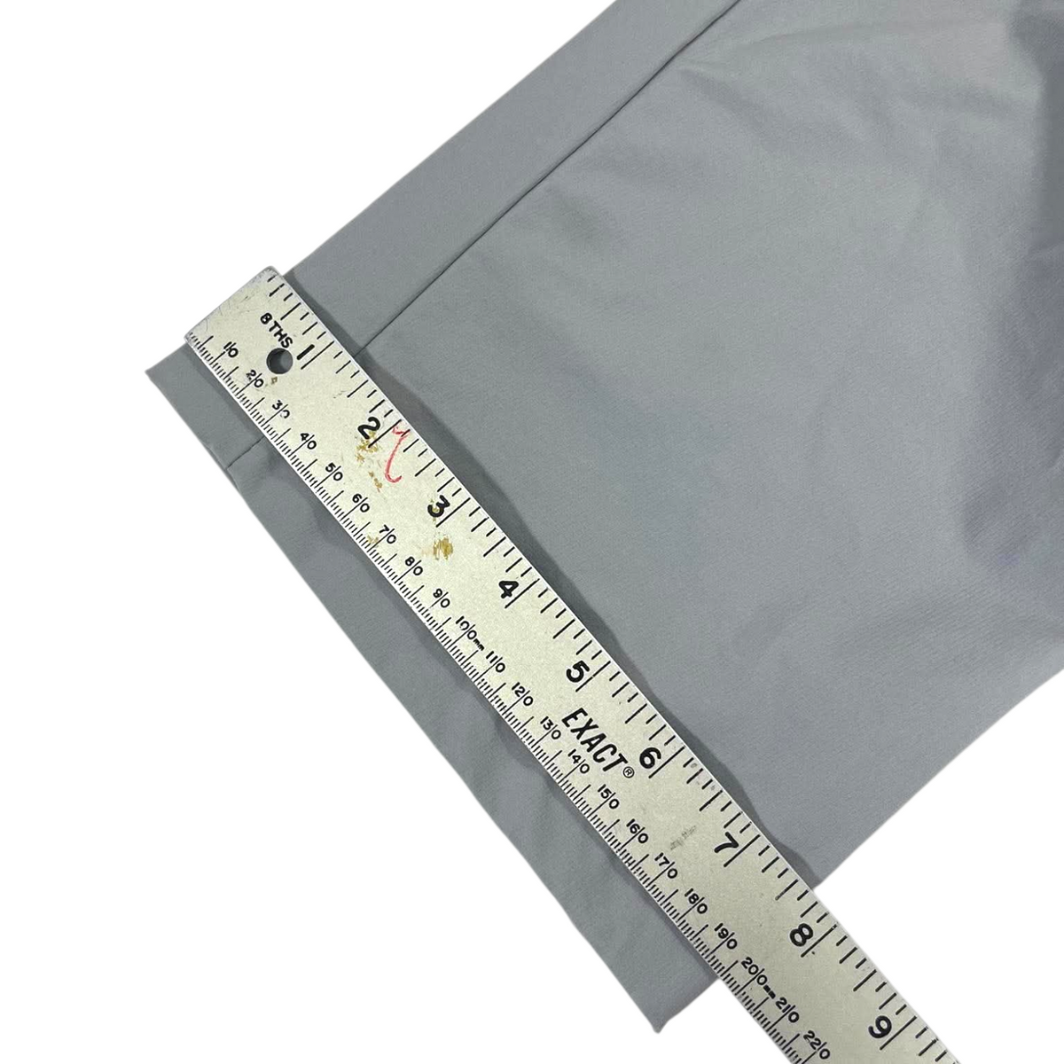 COLUMBIA GRAY CARGO PANTS (M)