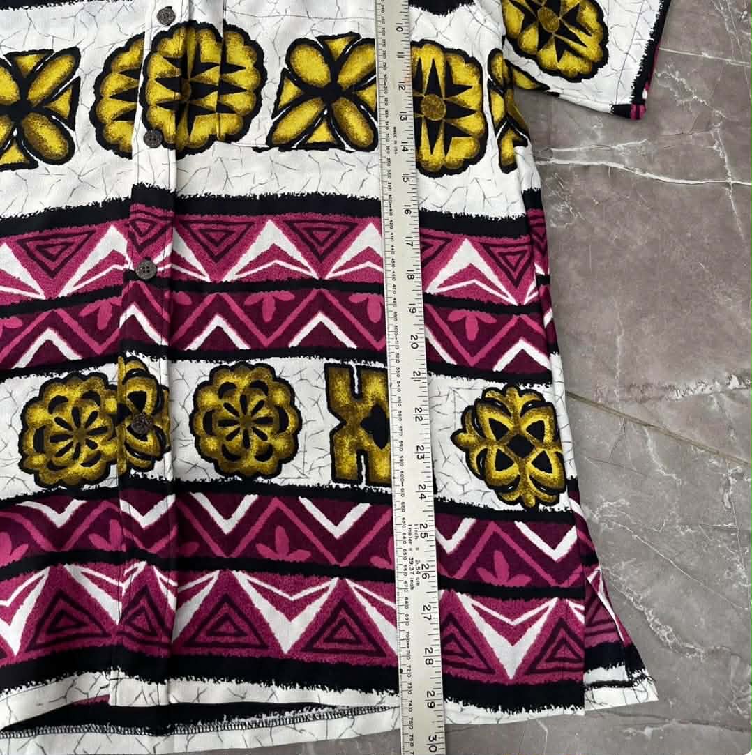 90s A-Z COLLECTION MULTICOLOURED BUTTON UP SHIRT (L)