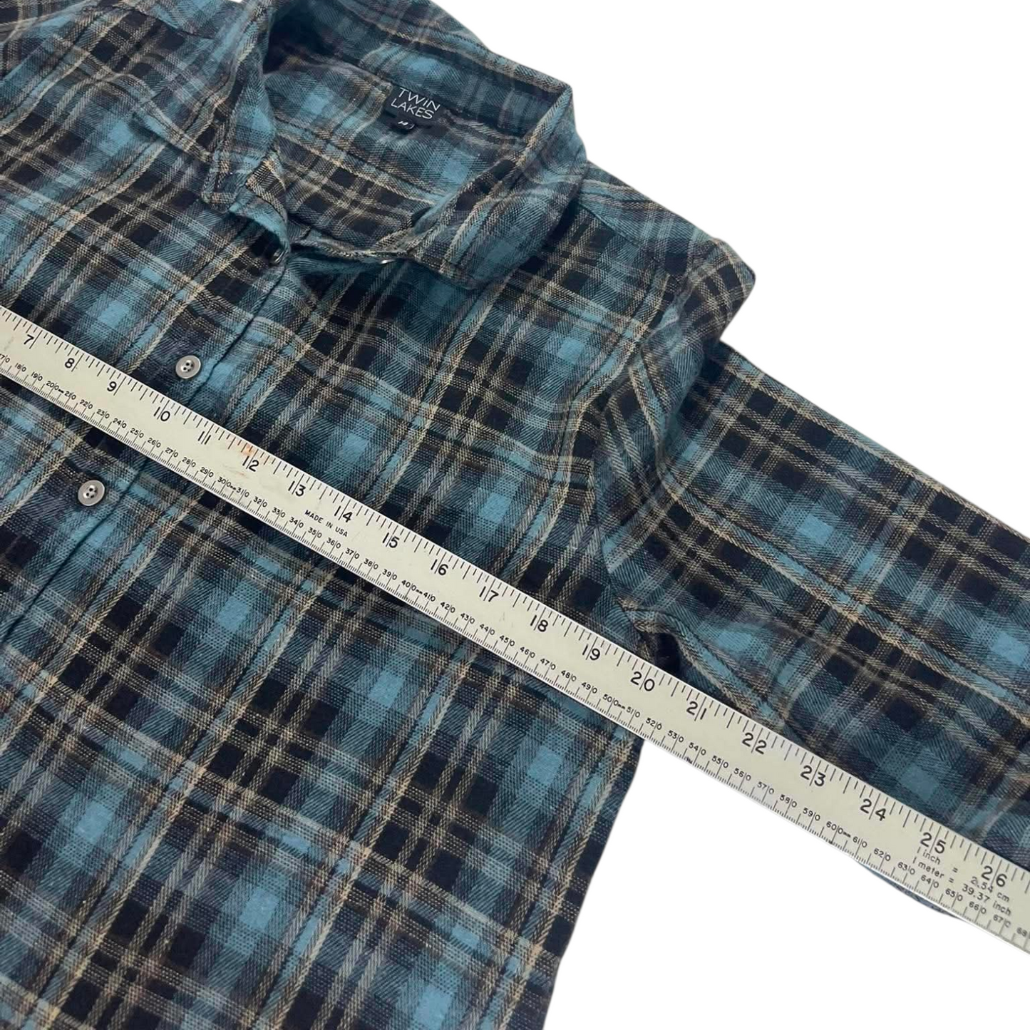 TWIN LAKES BLUE BUTTON-UP (14)