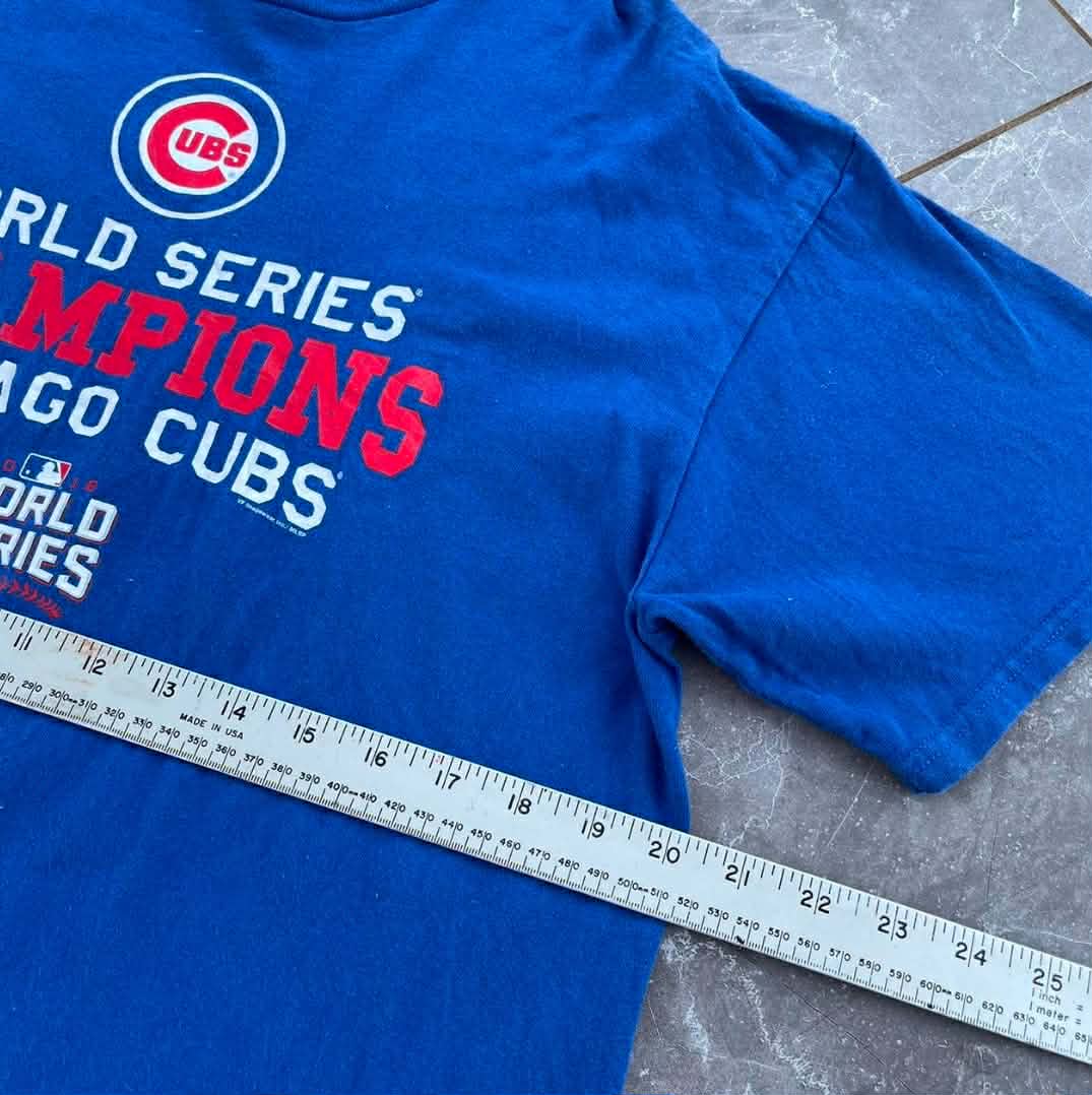 Y2K CUBS SHIRT (M)