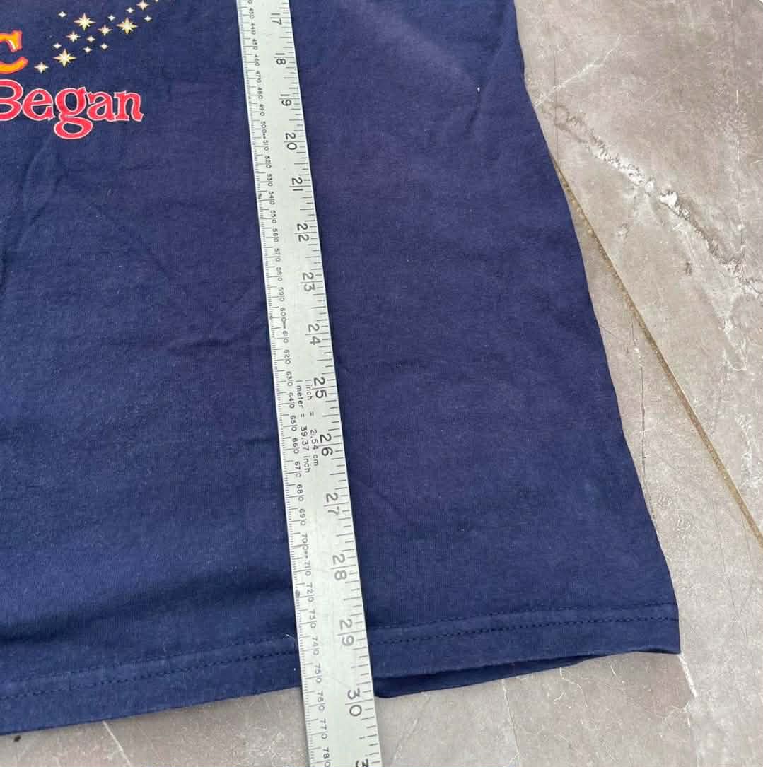 DISNEYLAND NAVY BLUE TEE WITH COLORFUL GRAPHIC (XXL)