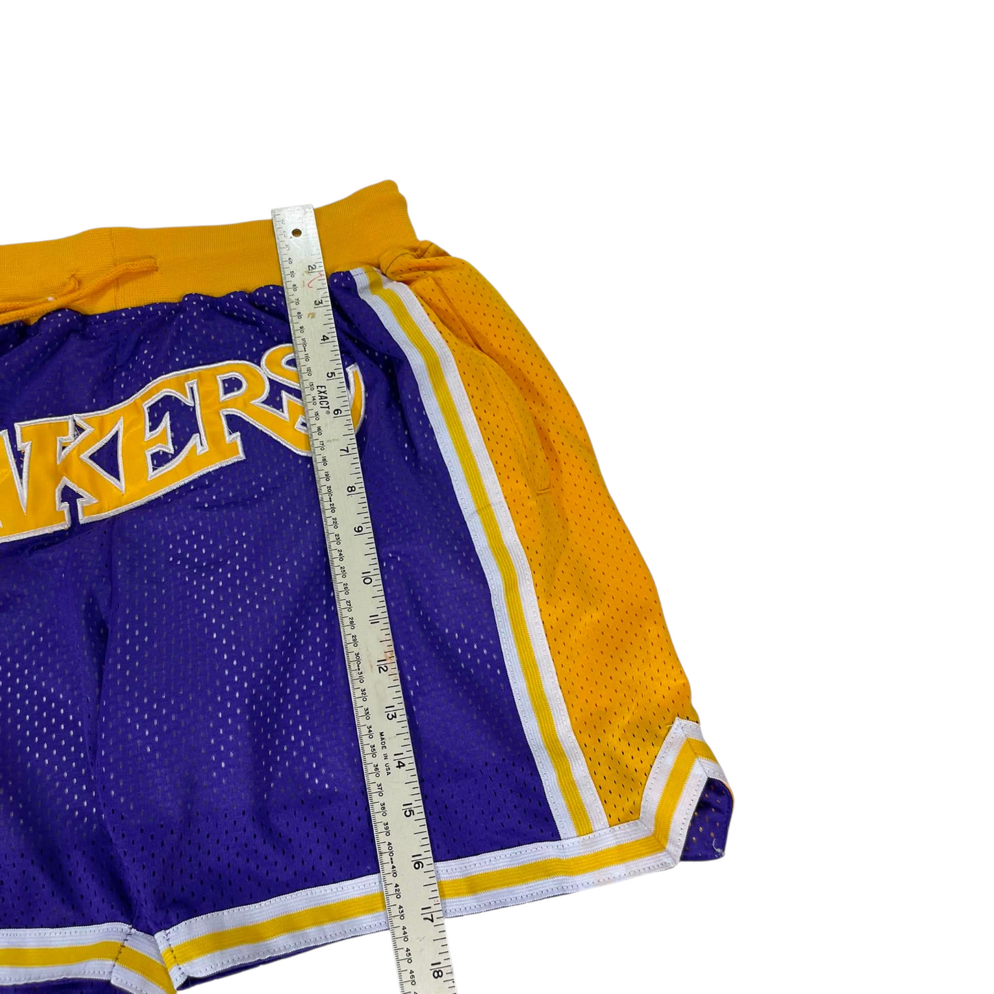 NBA LOS ANGELES LAKERS PURPLE SHORTS (M)