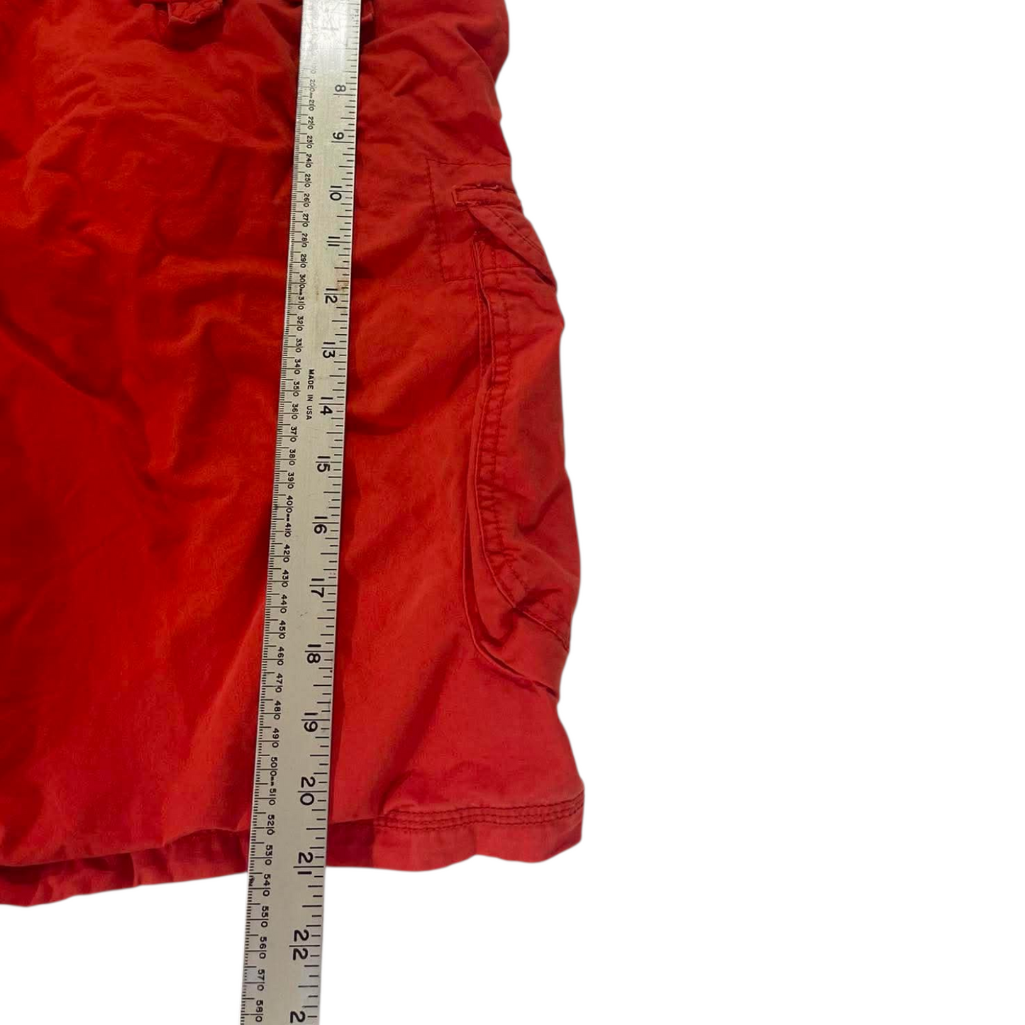 RED CARBON CARGO SHORTS (38)