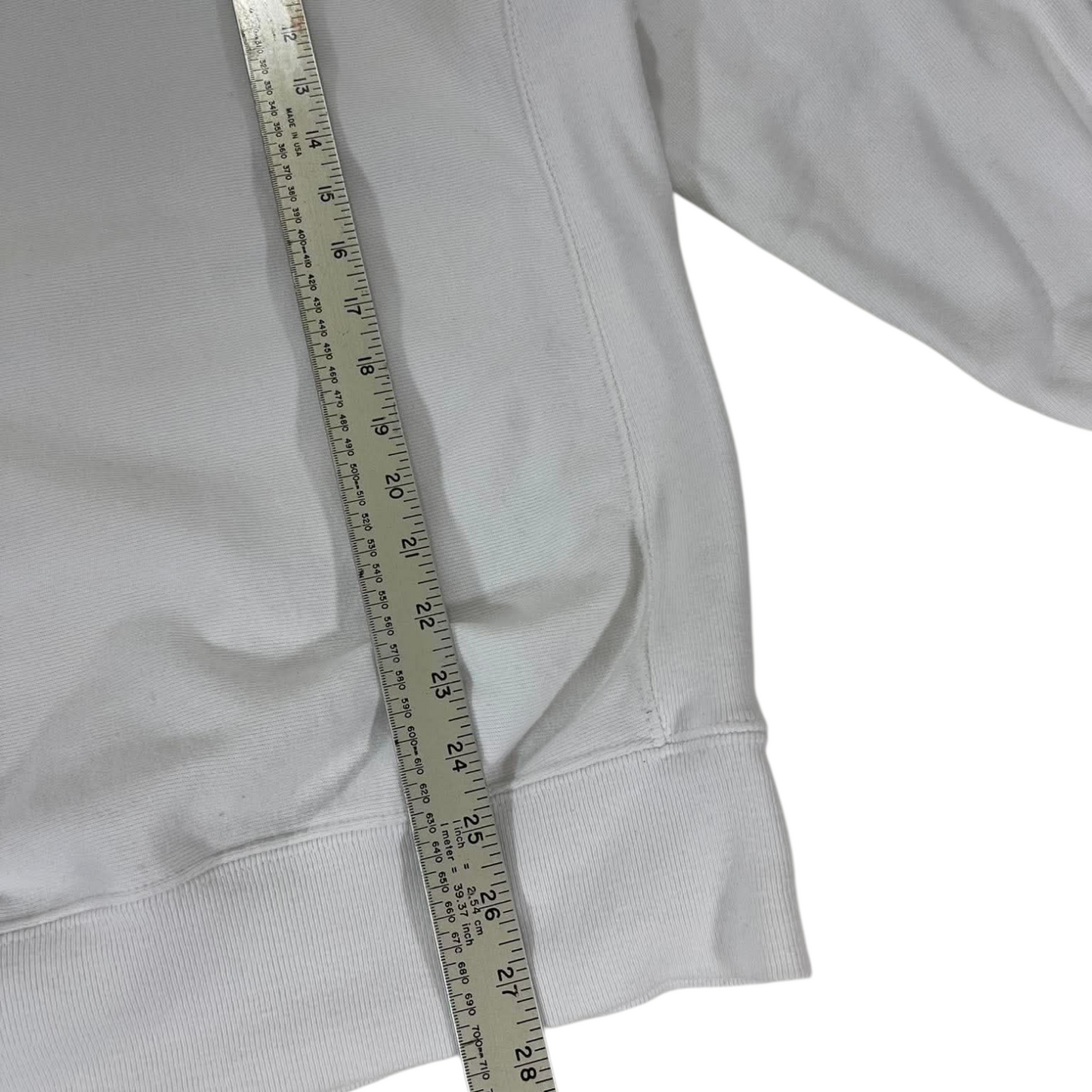 CHAMPION WHITE CREWNECK SWEATSHIRT WITH EMBROIDERED LOGO (S-M)