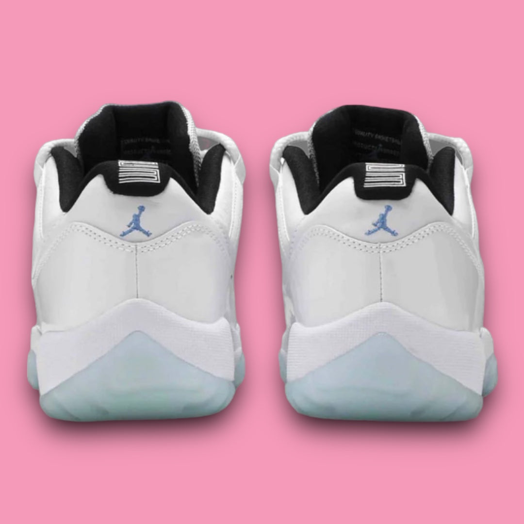 JORDAN 11 LOW LEGEND BLUE