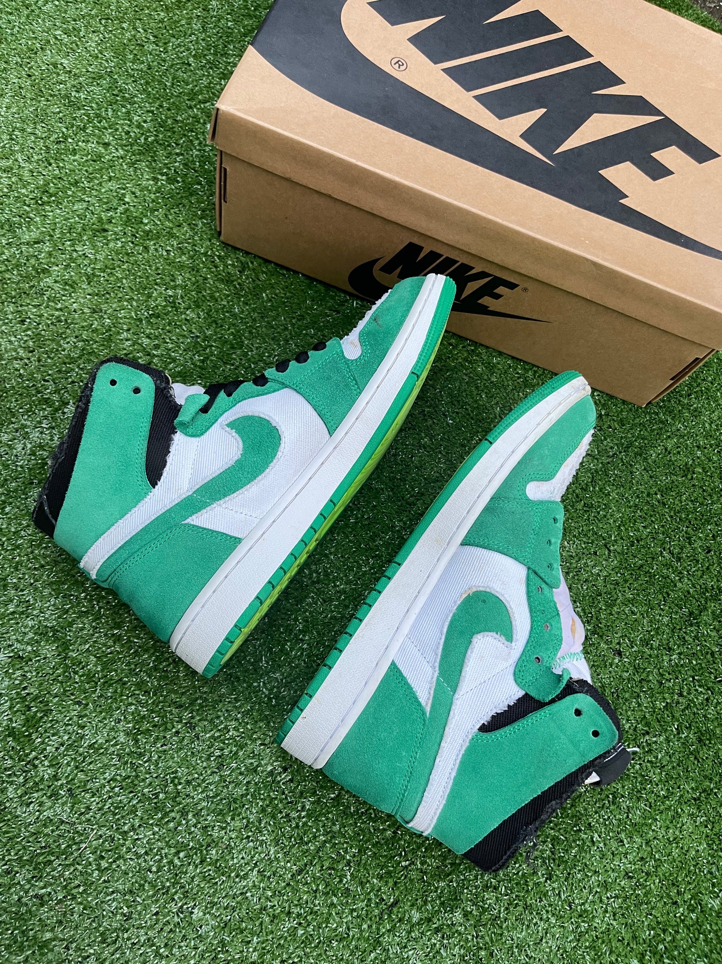 (USED) JORDAN 1 HIGH CMFT GREEN