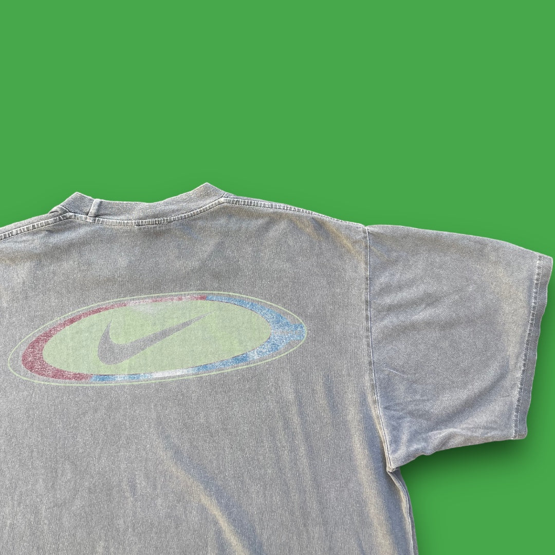 VINTAGE NIKE SHIRT (L)