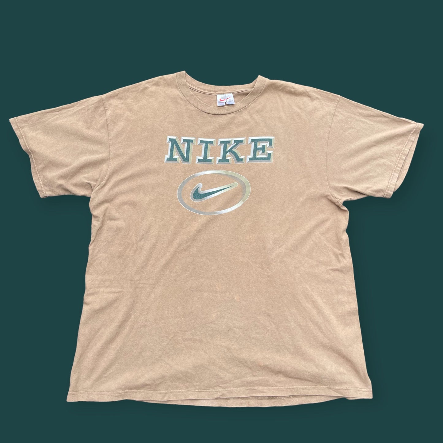VINTAGE NIKE SHIRT (XL)