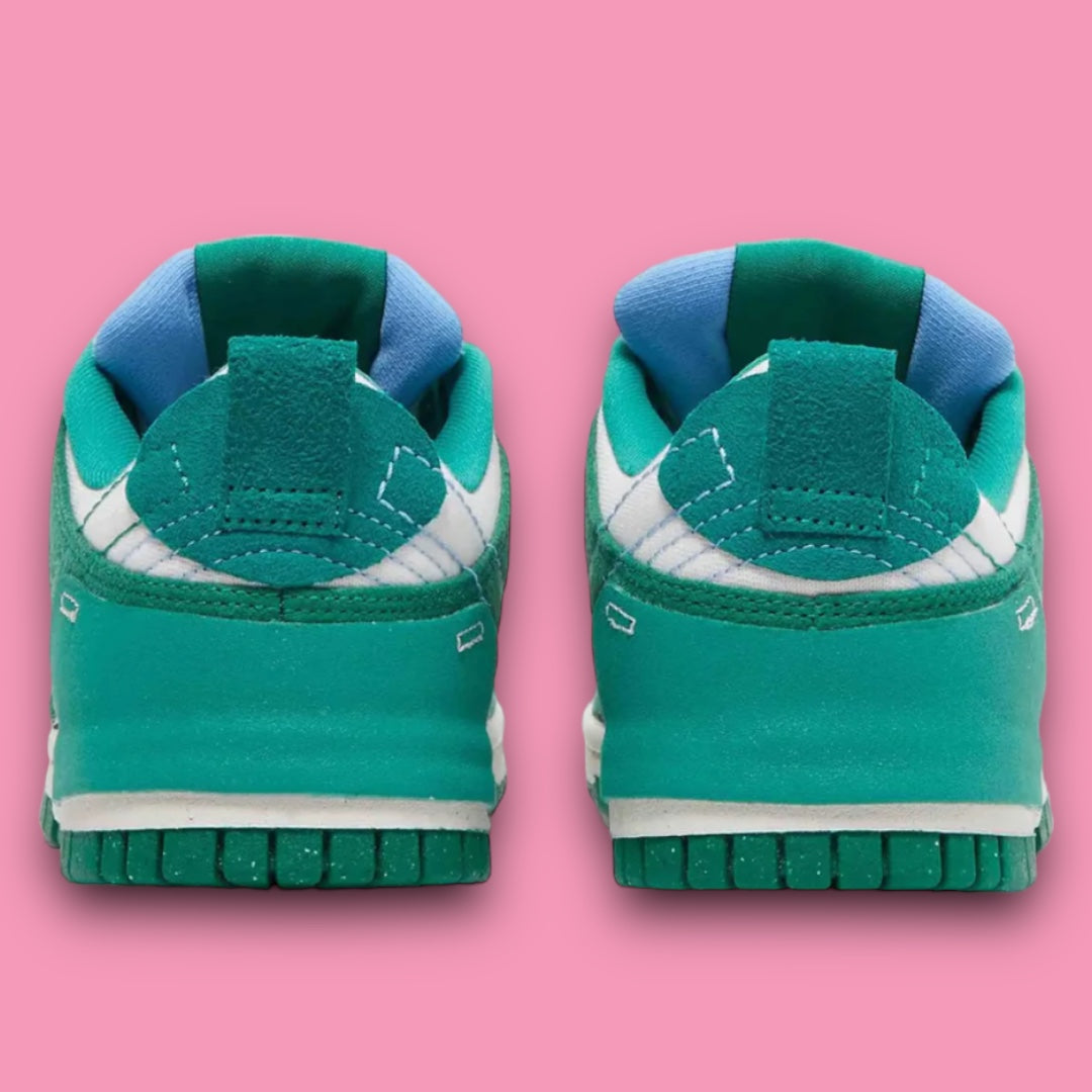 NIKE DUNK LOW DISRUPT PHANTOM UNIVERSITY BLUE