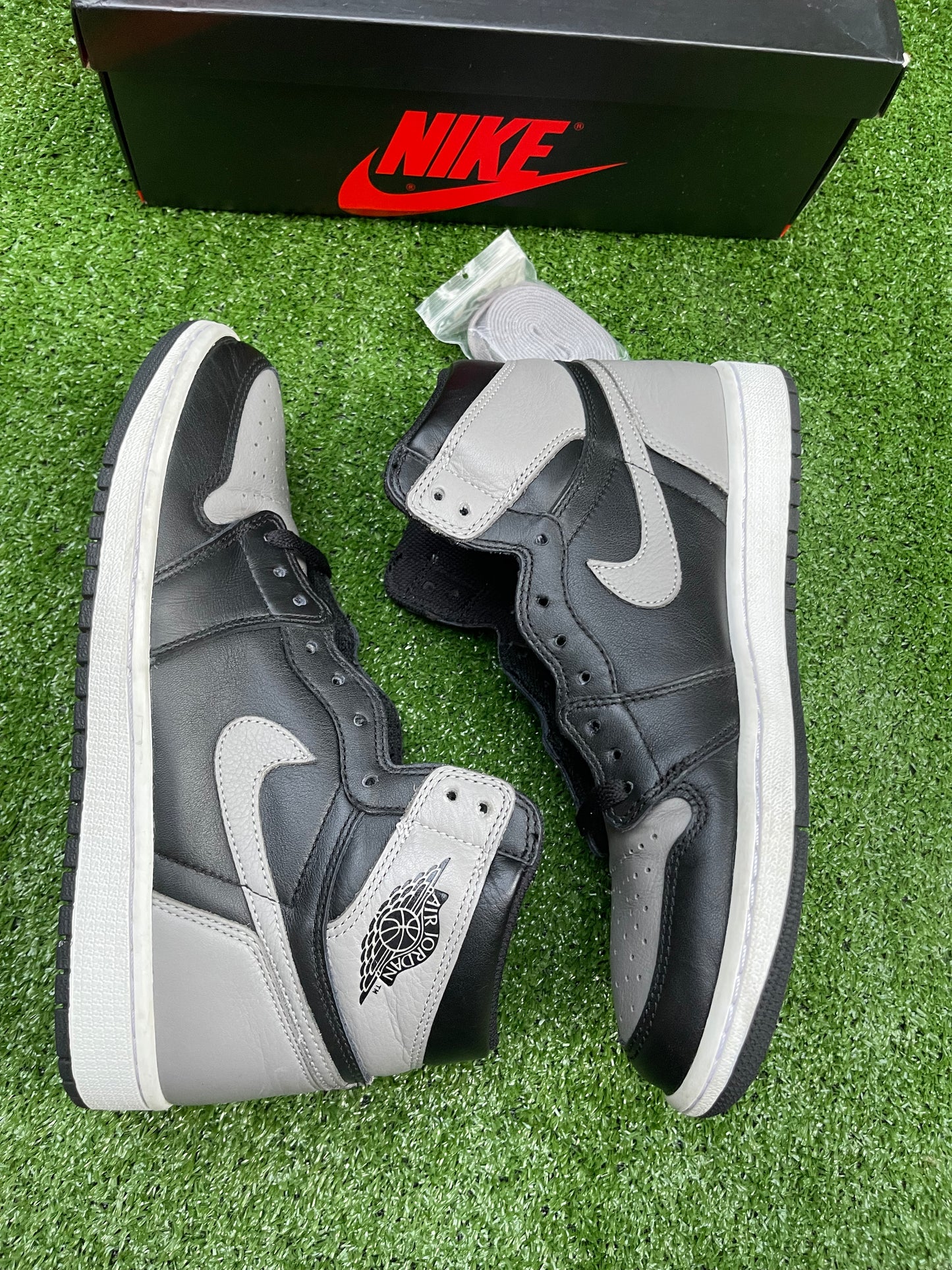 (USED) JORDAN 1 HIGH OG SHADOW