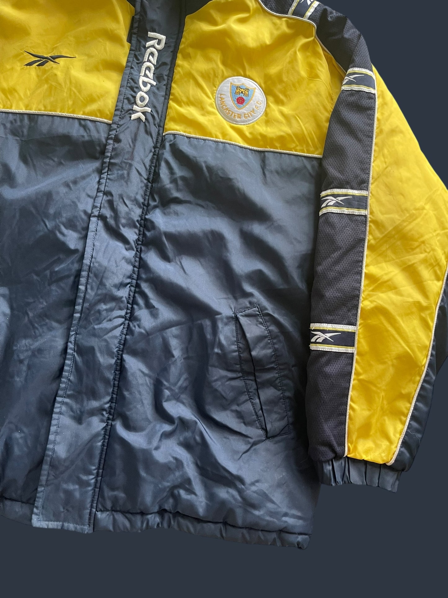 VINTAGE REEBOK LANCASTER CITY FC (L)