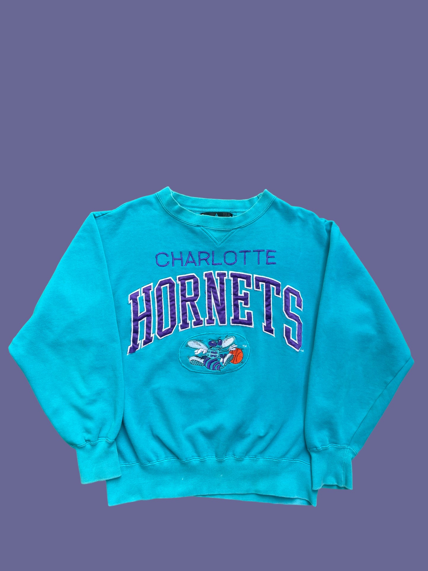 VINTAGE HORNETS CREWNECK (M)