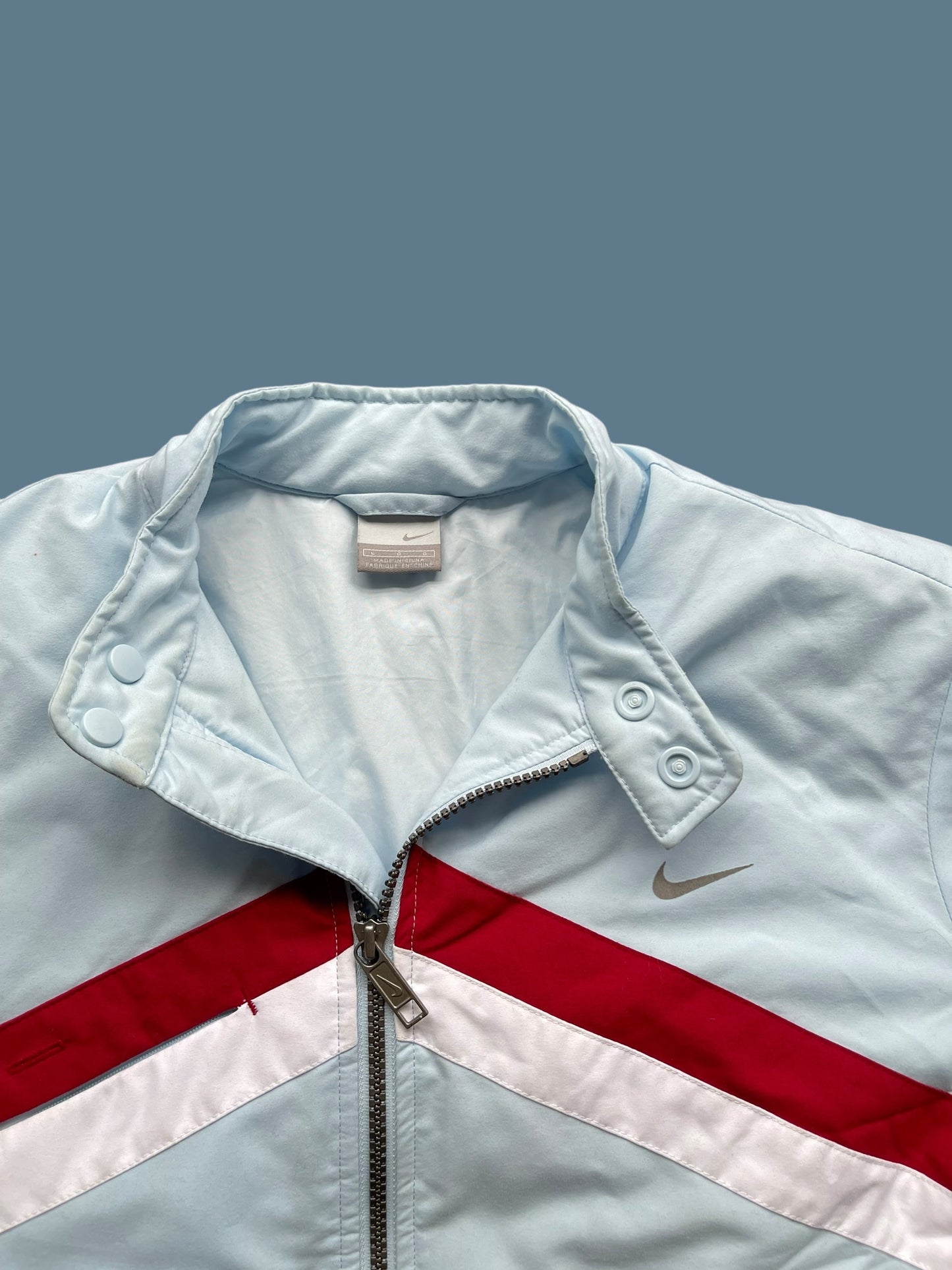 VINTAGE NIKE JACKET (M)