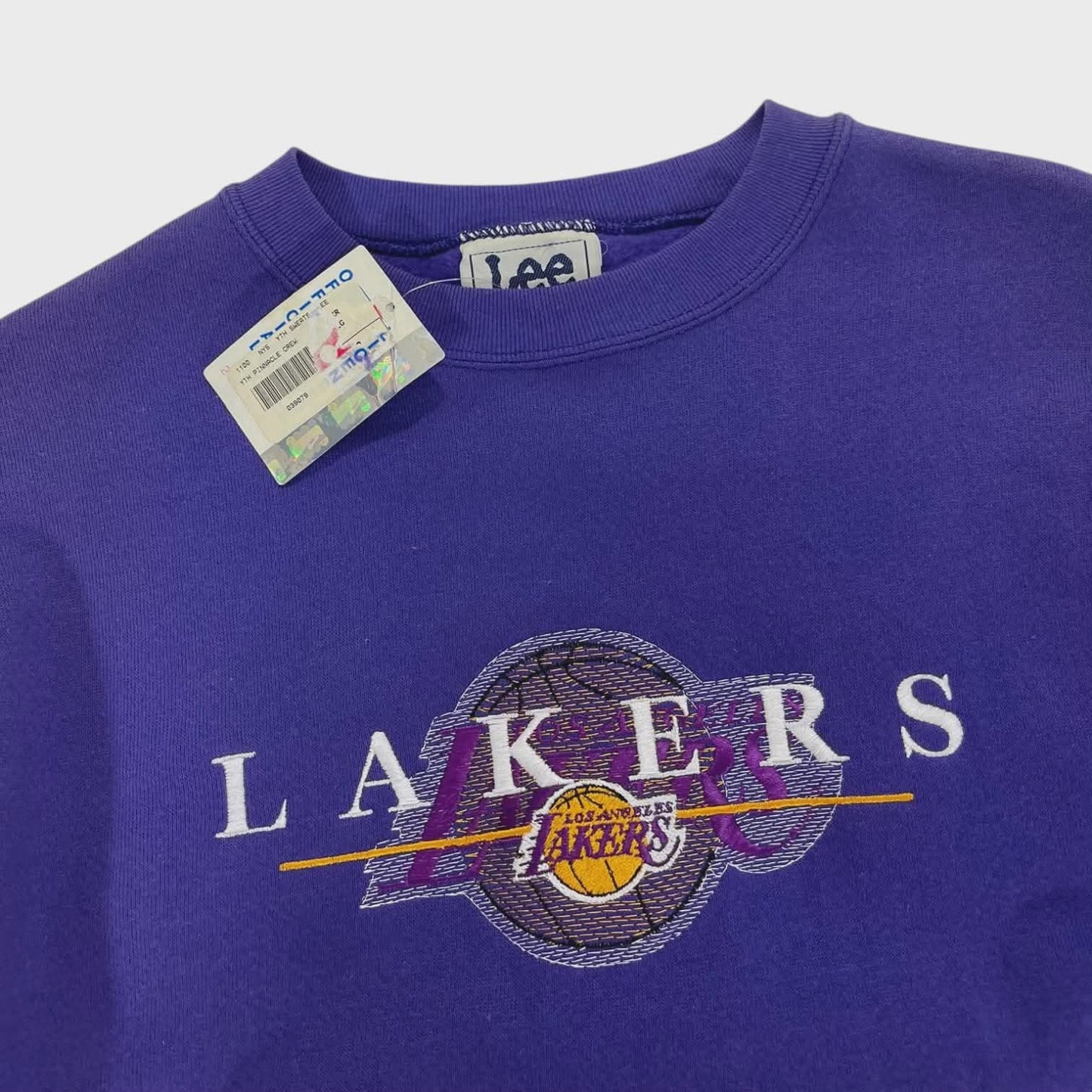 VINTAGE LEE PURPLE LOS ANGELES LAKERS CREWNECK SWEATSHIRT (M)