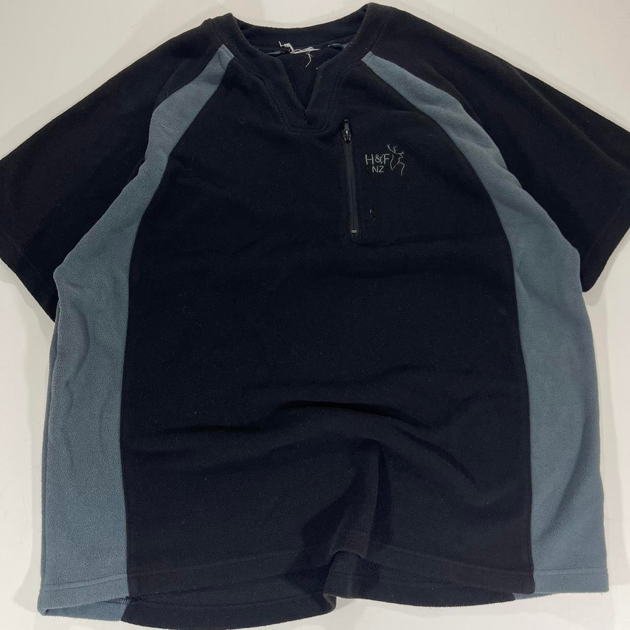 HUNTING AND FISHING QUARTER ZIP SHIRT FLEECE (L-XL)