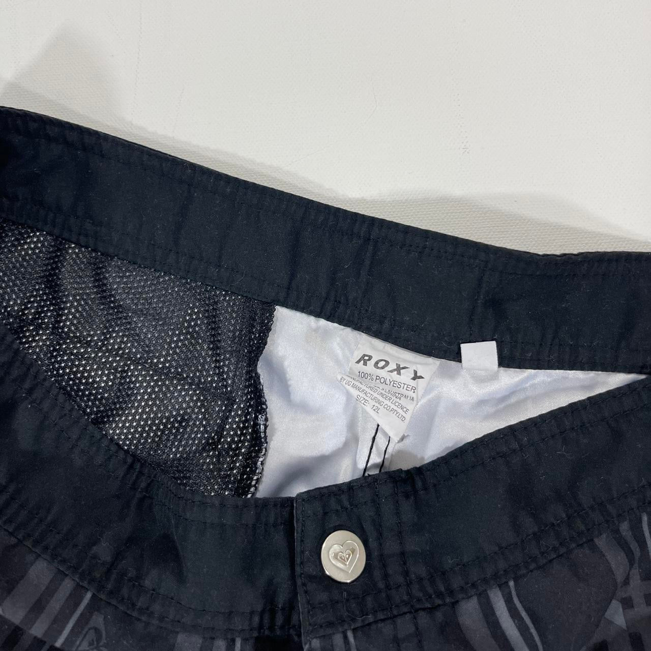 Roxy grey & black plaid