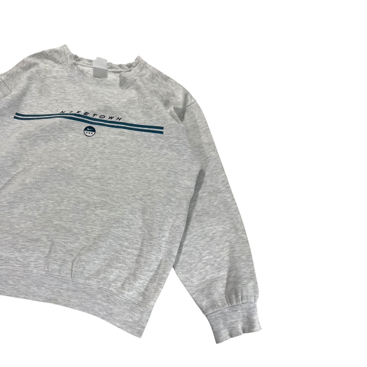 VINTAGE NIKE GRAY CREWNECK (LARGE)
