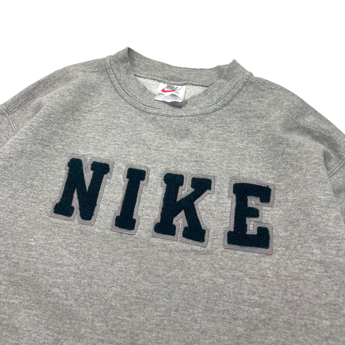90S NIKE SPELLOUT GRAY CREWNECK (BEST FIT L)