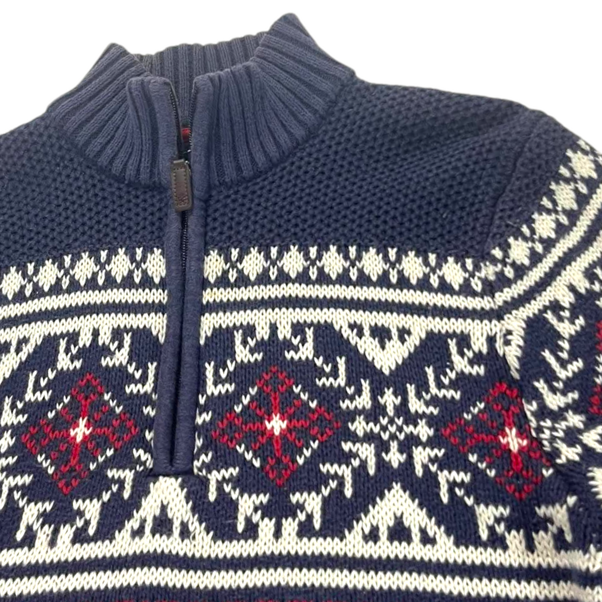 IZOD NAVY BLUE SWEATER (S - M)