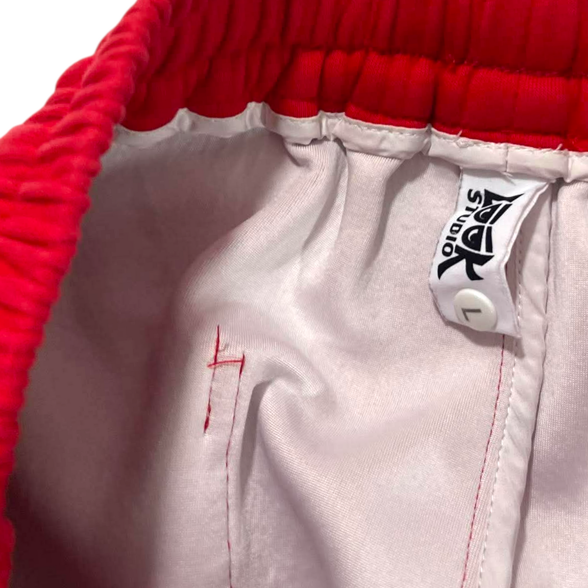 LOOK STUDIO RED SWEATPANTS (L)