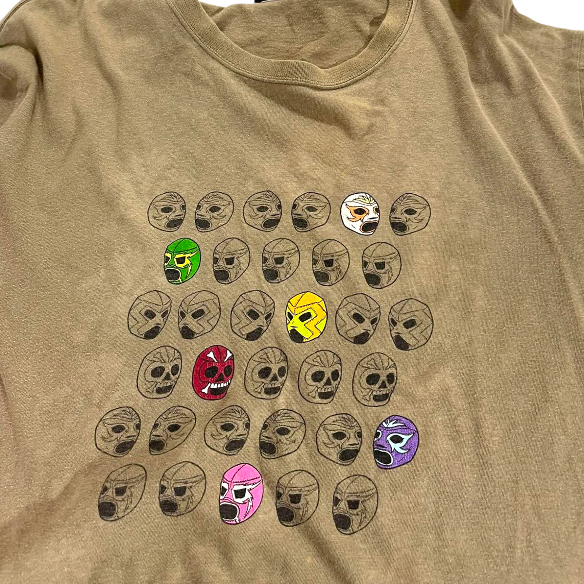 QUIKSILVER TAN GRAPHIC TEE (M)