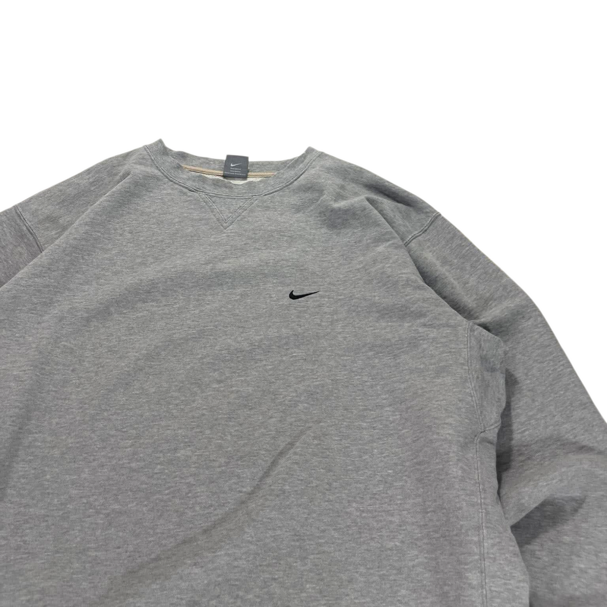 VINTAGE NIKE GRAY CREWNECK (BEST FIT LARGE)