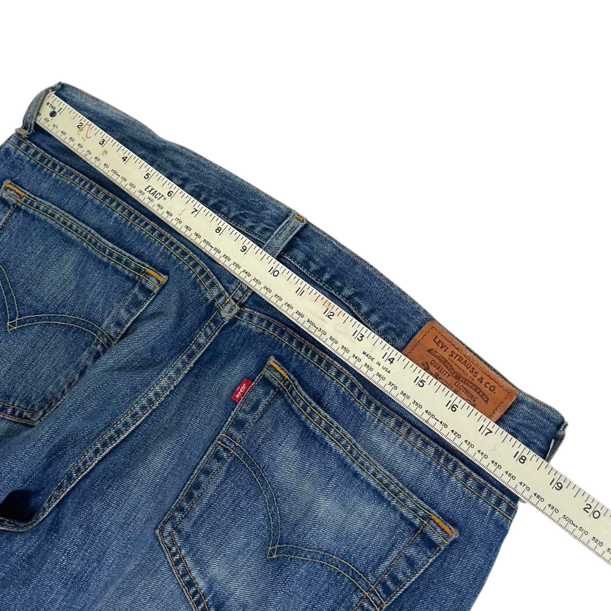 LEVI’S 503 BOOTCUT JEANS (36)
