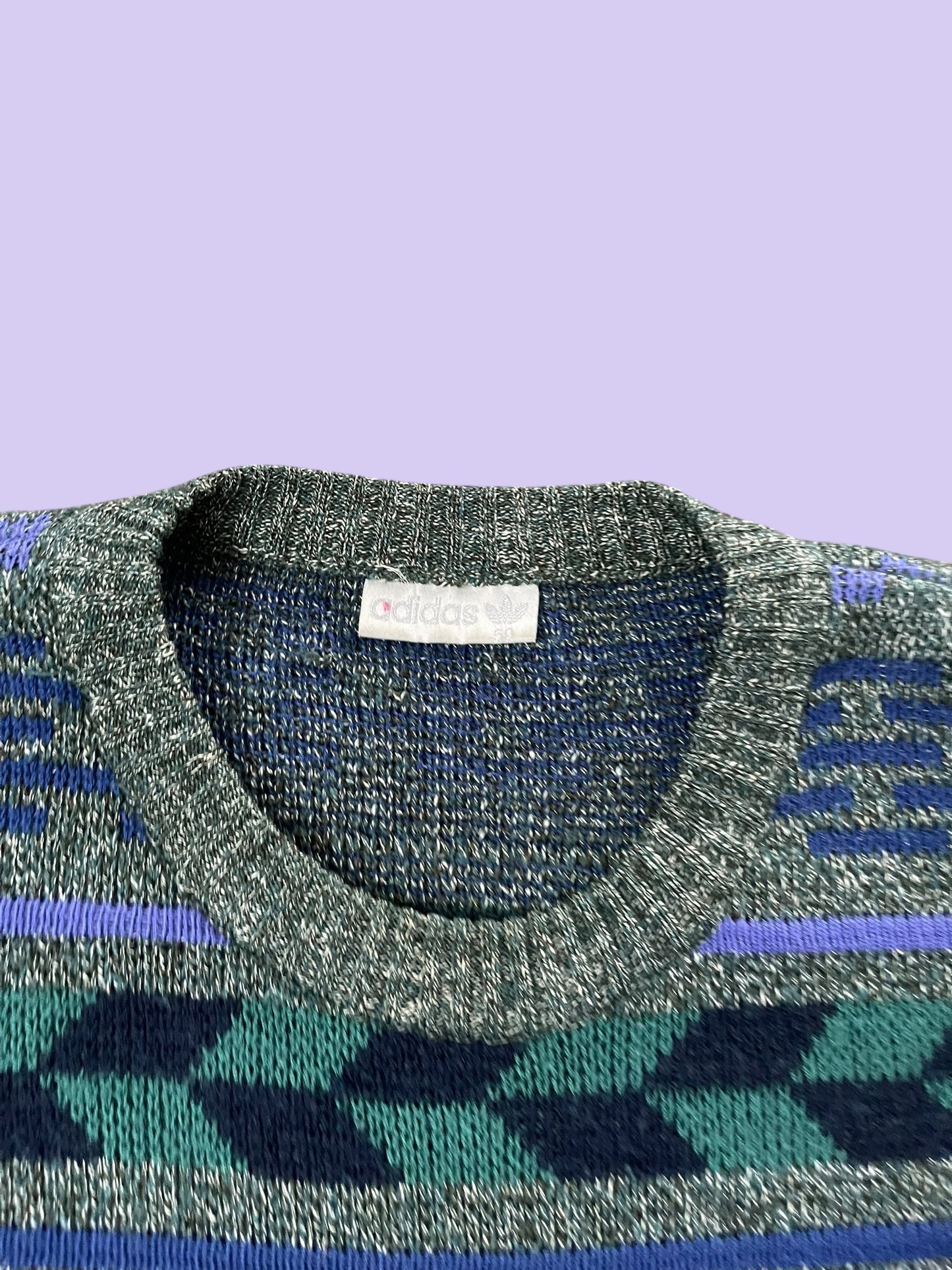 VINTAGE ADIDAS KNIT SWEATER (L)