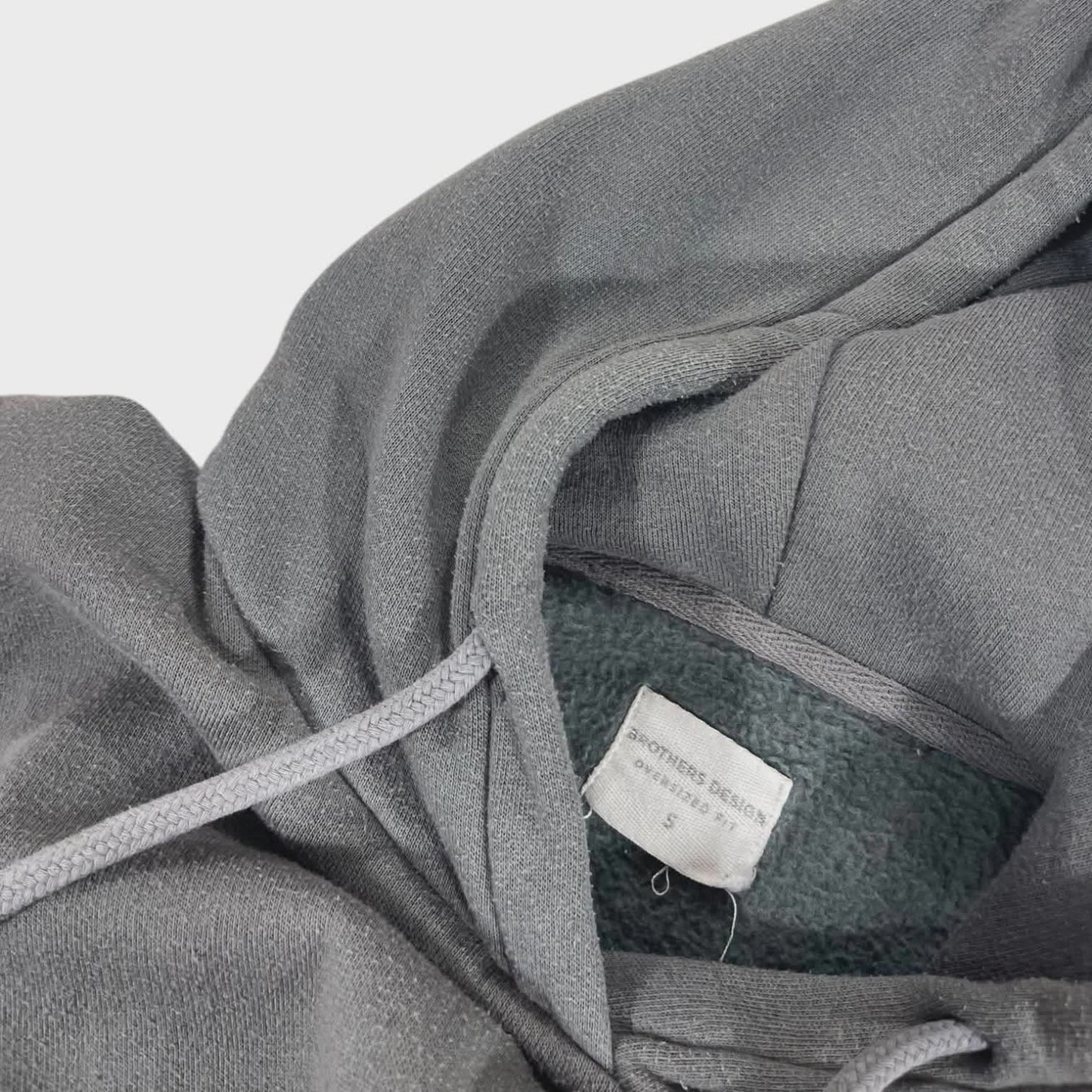 BROTHERS DESIGN GREY HOODIE (M)