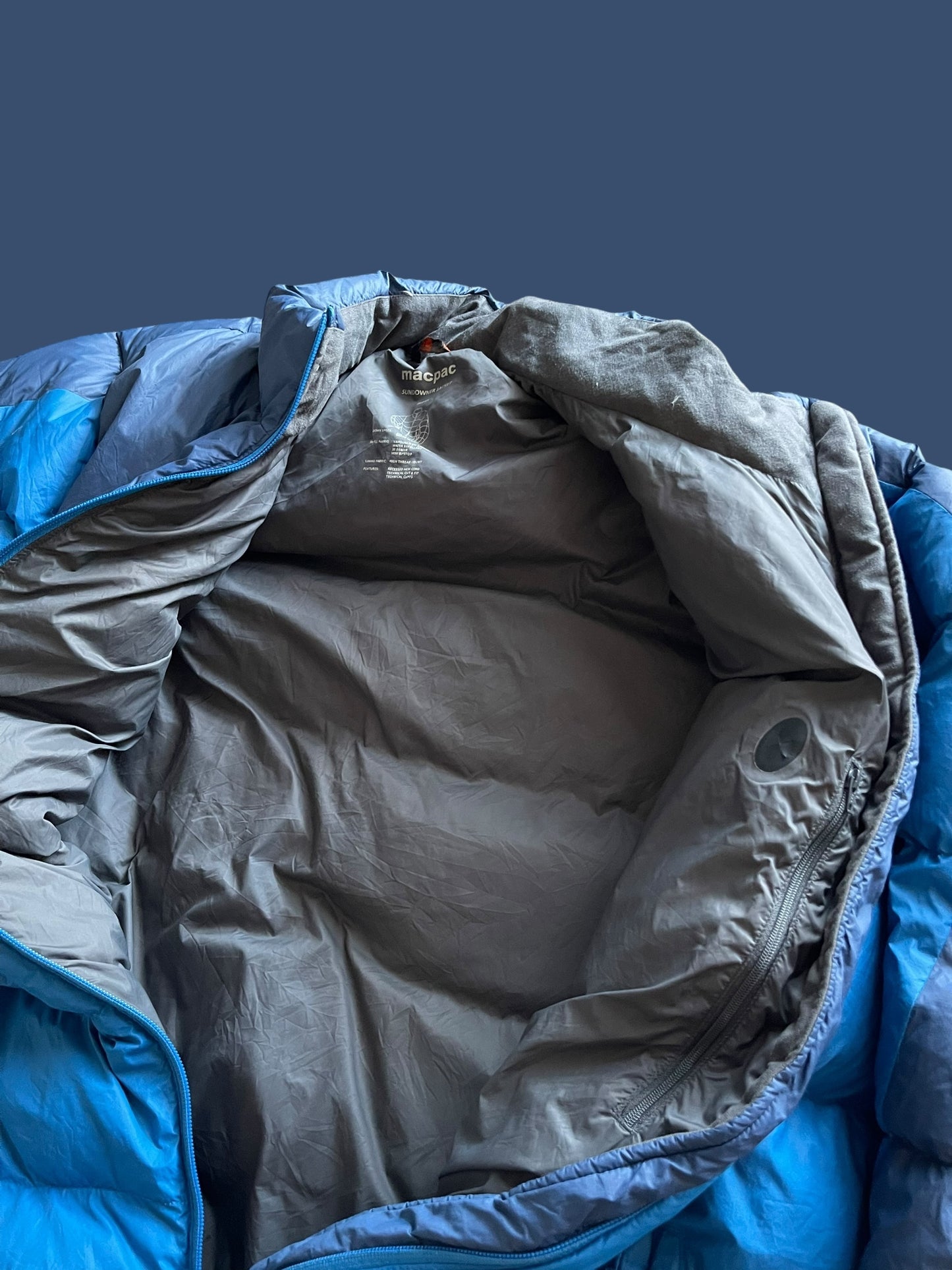 MACPAC PUFFER JACKET (L/XL)