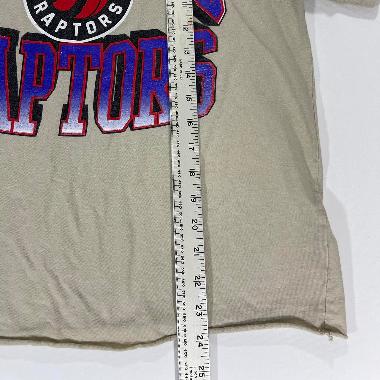 CROPPED NBA TORONTO RAPTORS CREAM T-SHIRT (M)