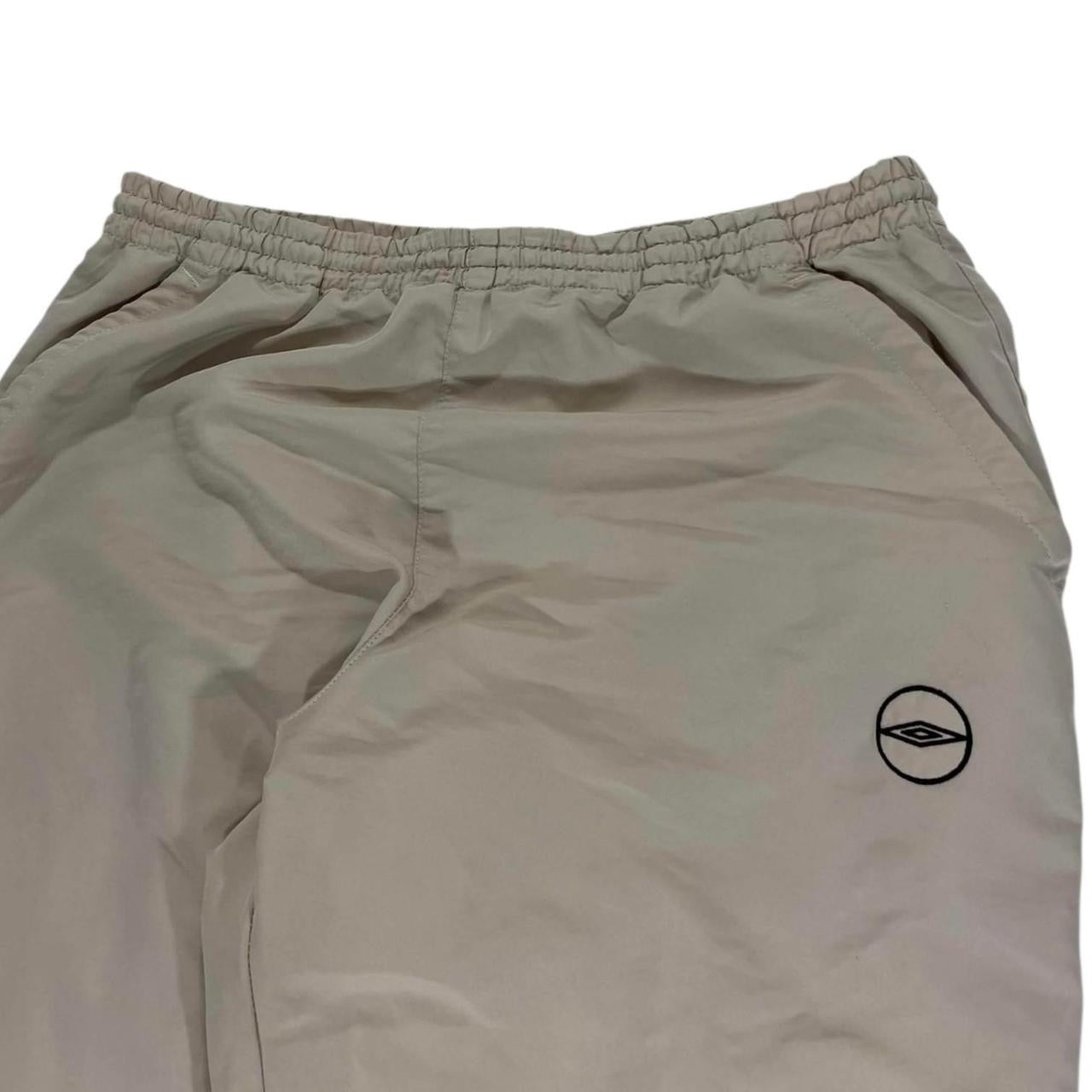 VINTAGE UMBRO TAN & CREAM TRACK PANTS (L)