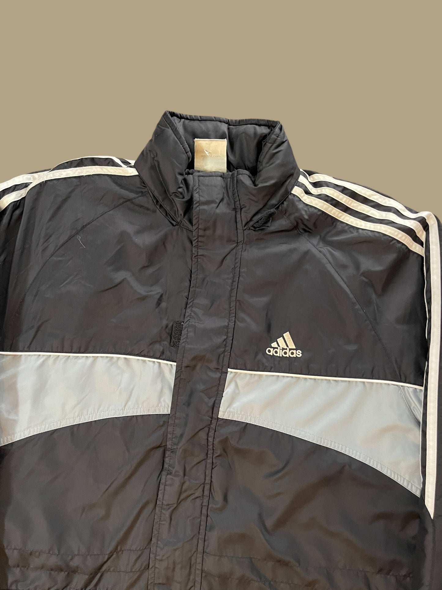 VINTAGE ADIDAS PUFFER JACKET (L)