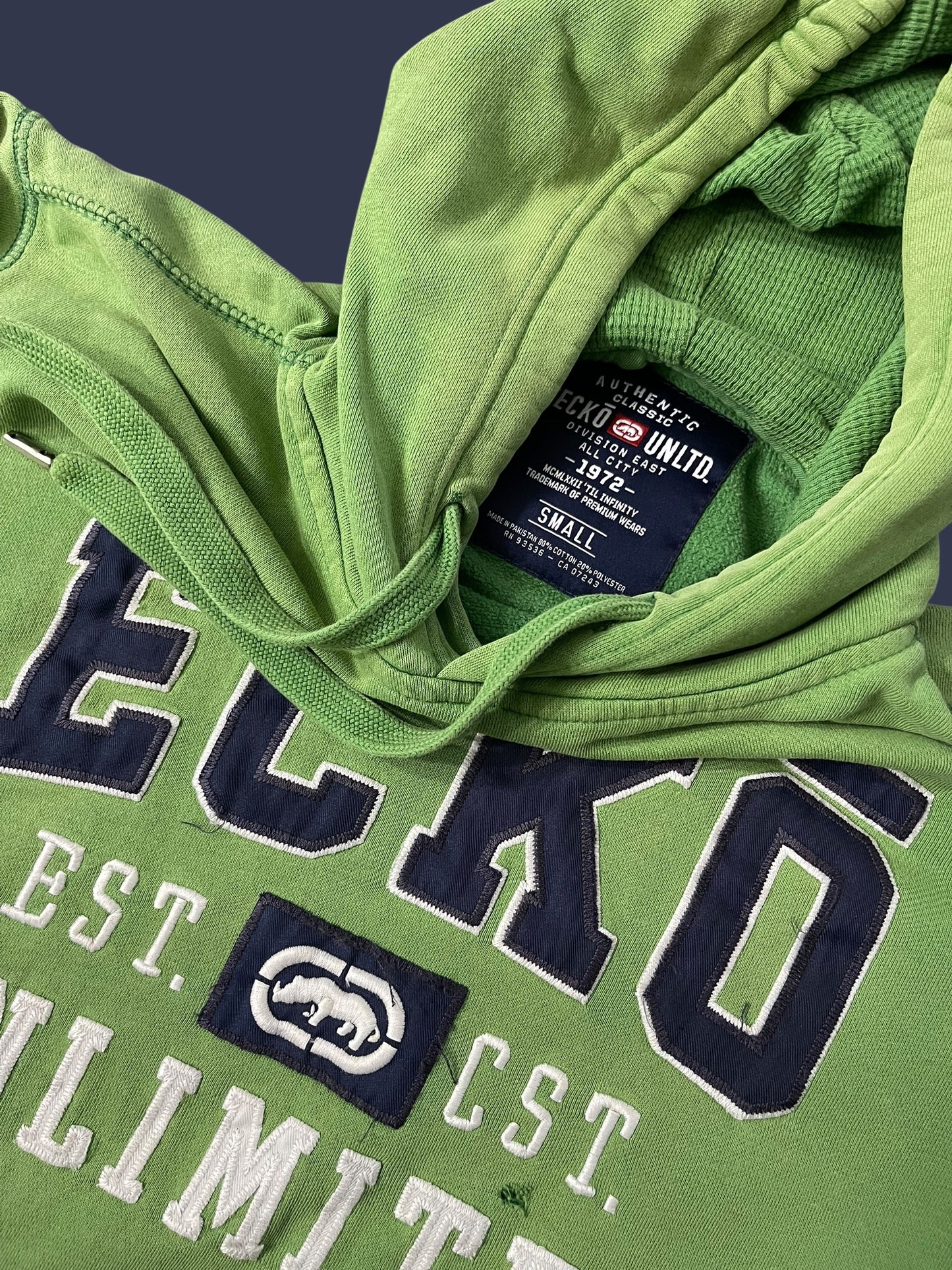 VINTAGE ECKO HOODIE (S/M)